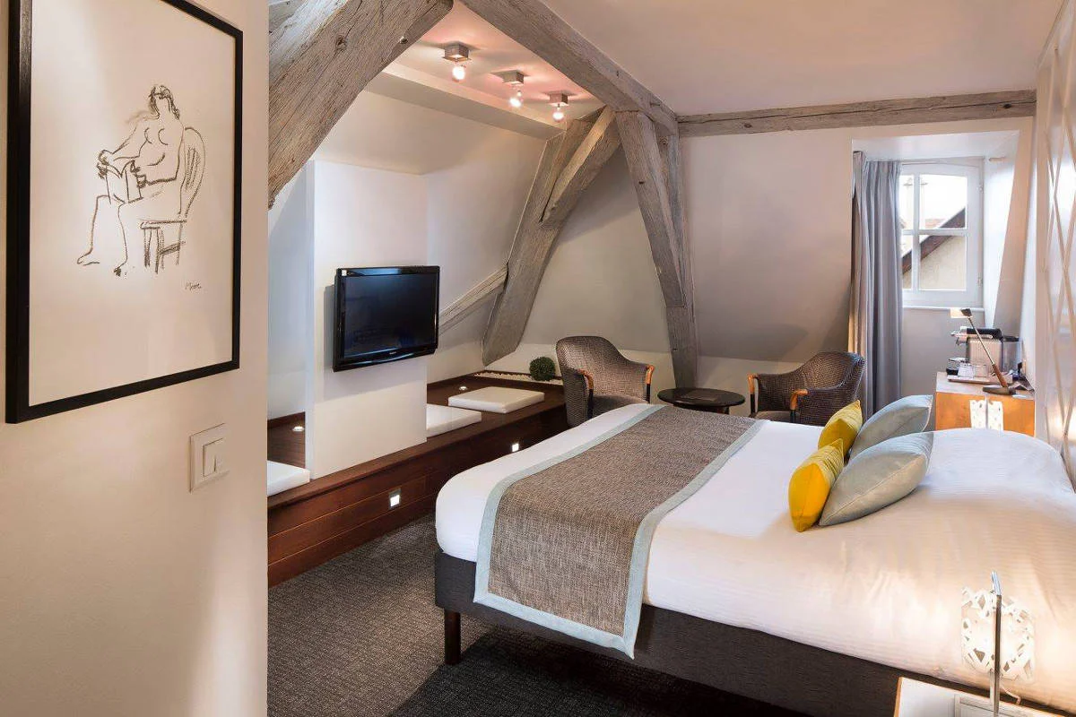 le-colombier-chambre-standard.jpg