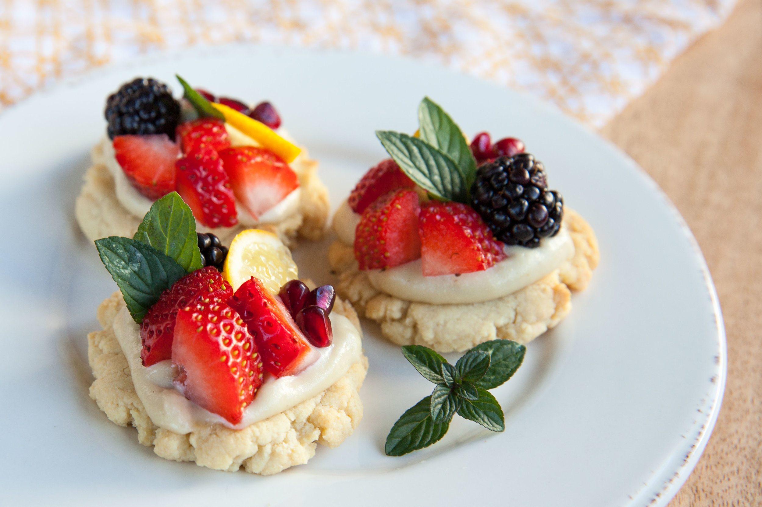 Grain Free Mini Fruit Tarts With Cashew Cream — Vivacious Dish