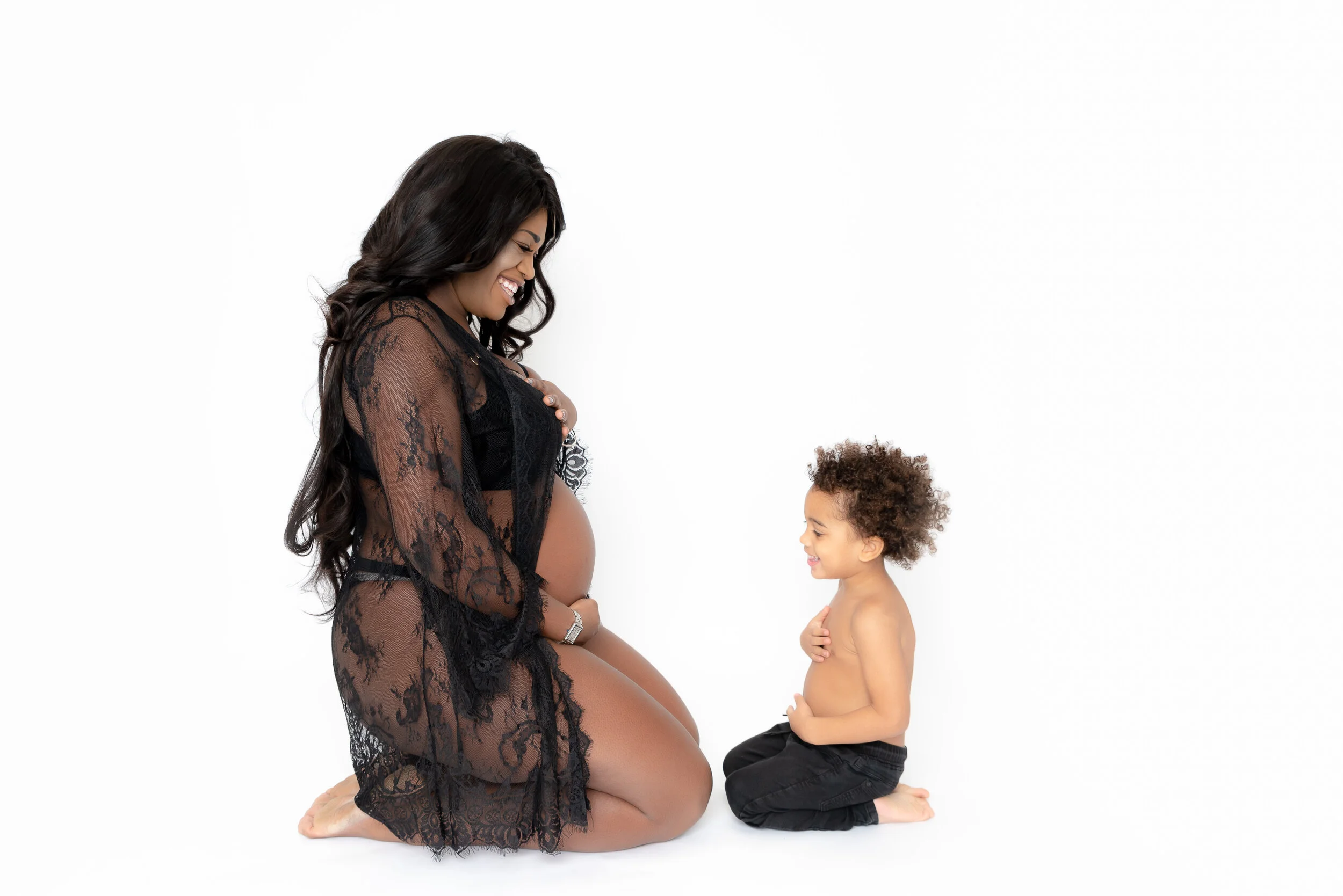Maternitywithyoungboy2.jpg