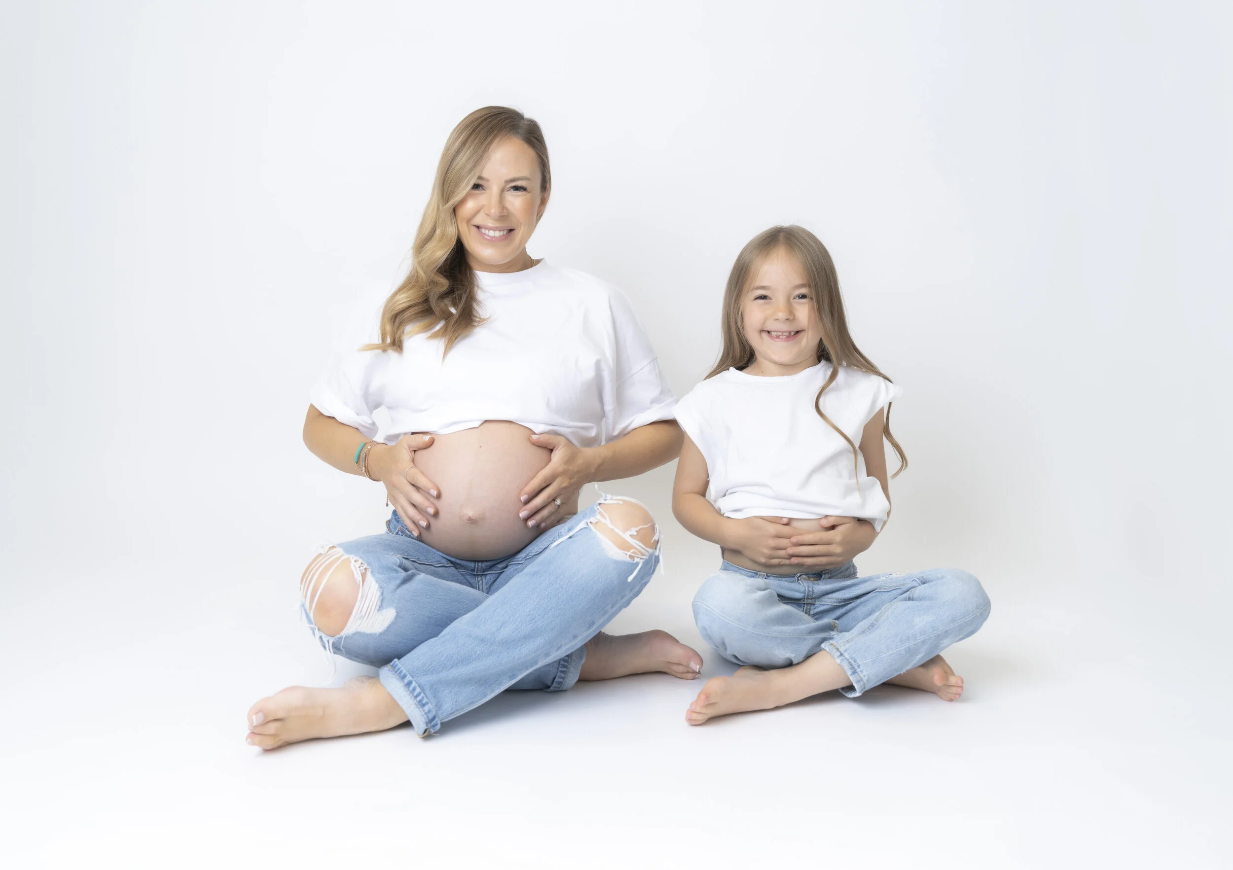 Emma Maternity Shoot-2.jpg