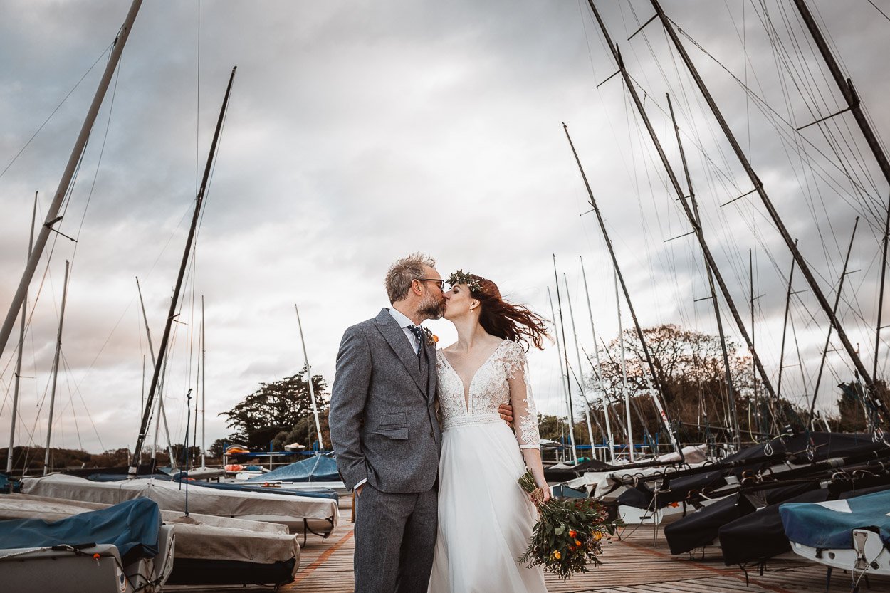 Hampshire wedding photographer at Itchenor Sailing Club