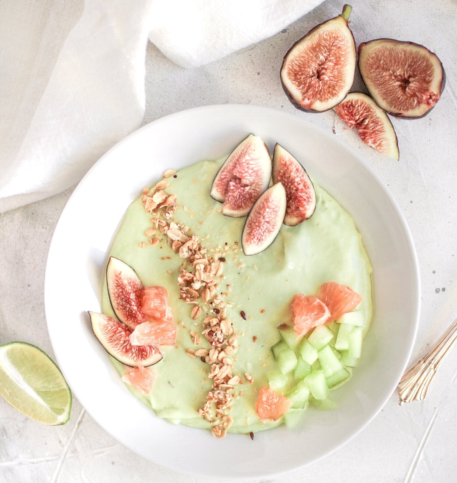 Easy+Matcha+Smoothie+bowl+5+minutes