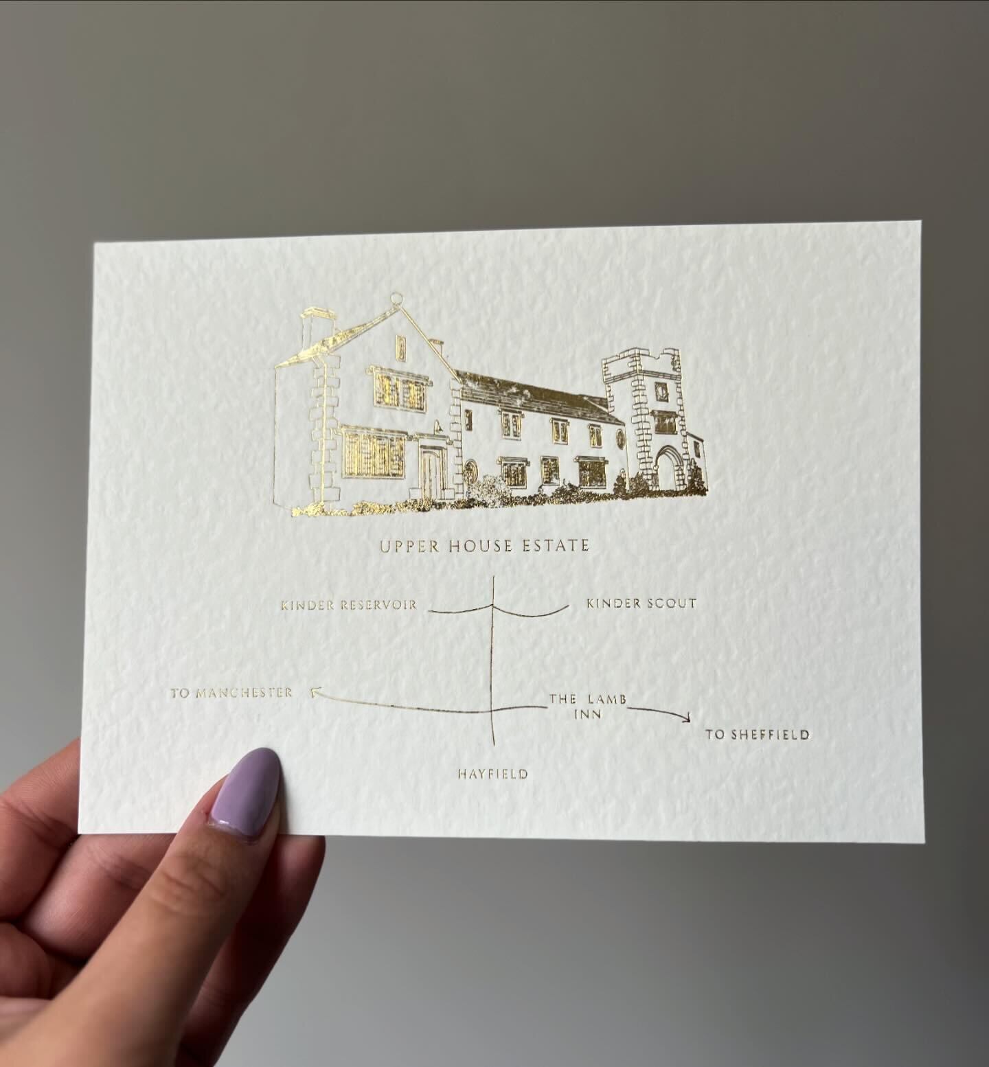 Oh how we love a venue illustration 😍
.
.
.
#venueillustration #weddingvenue #upperhouseestate #weddingstationery #goldfoil #goldfoilstationery #goldfoilinvitations