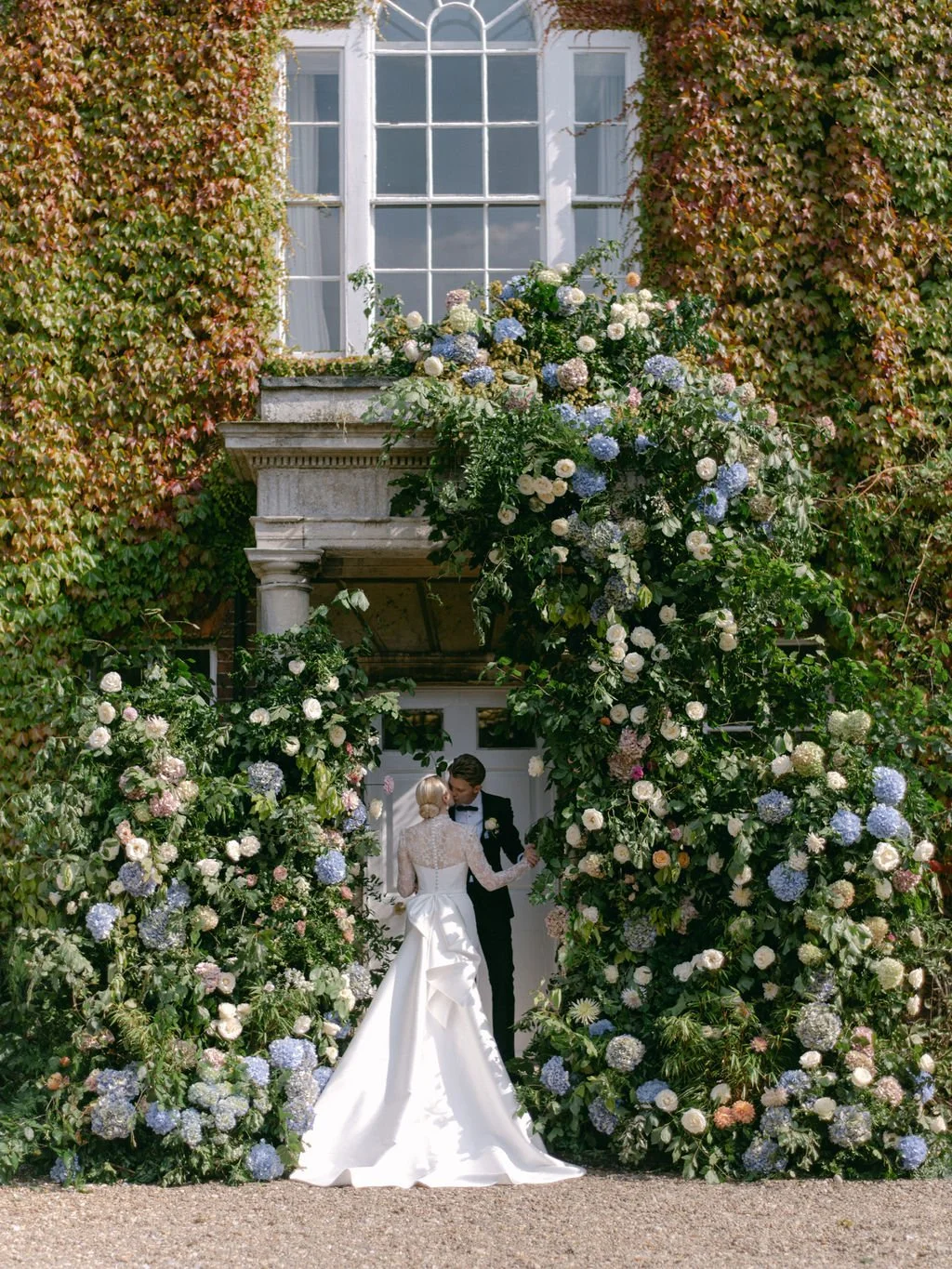 Harry&AnnieatWoottonHallByKatieJulia-952.jpg