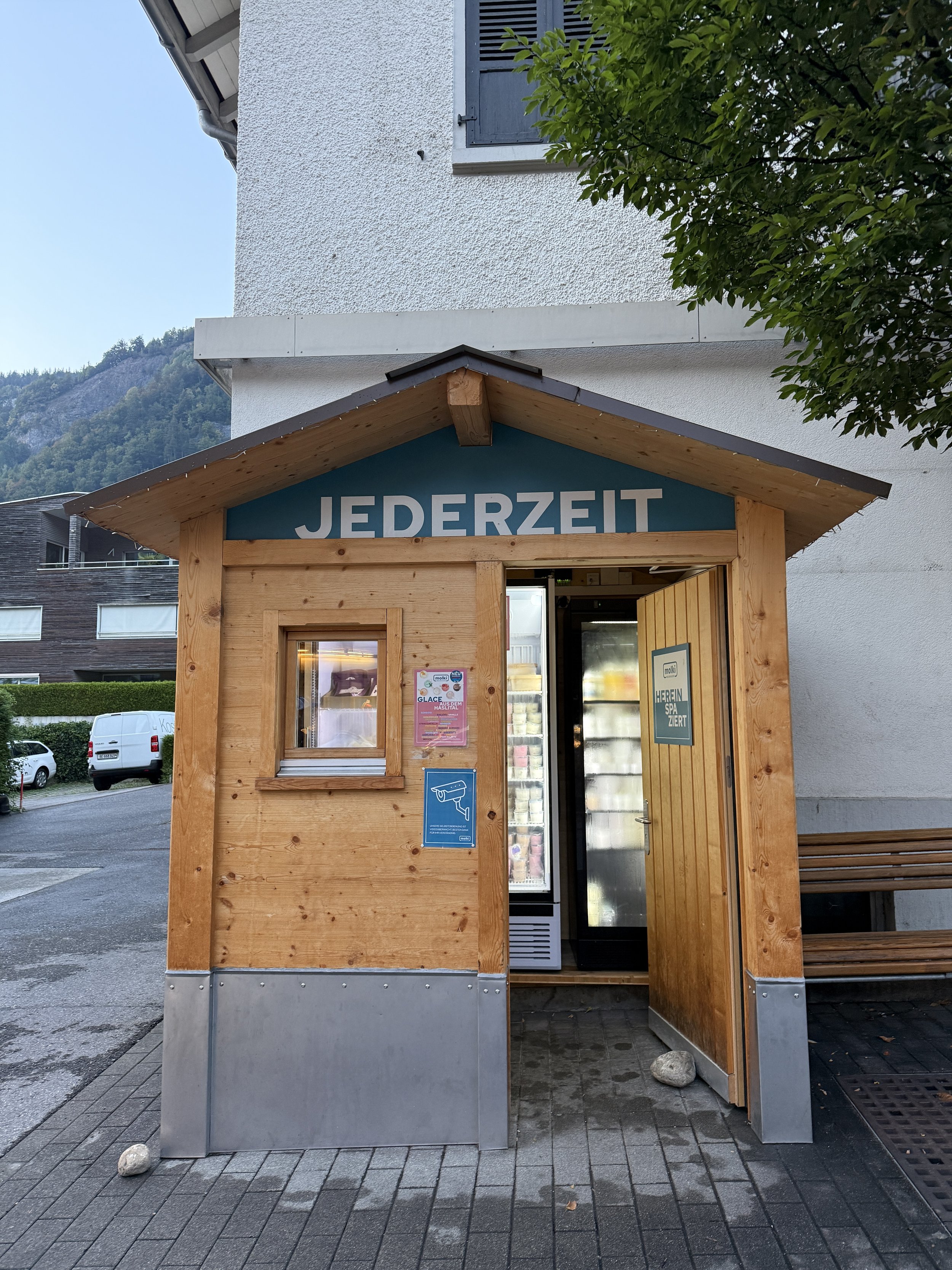 An honesty bar for dairy products.