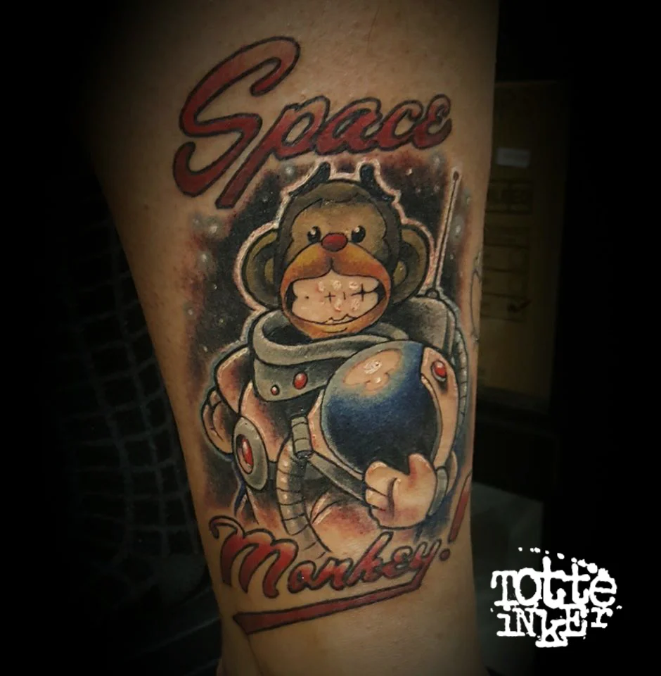 spacemonkey vattenstämplad.jpg