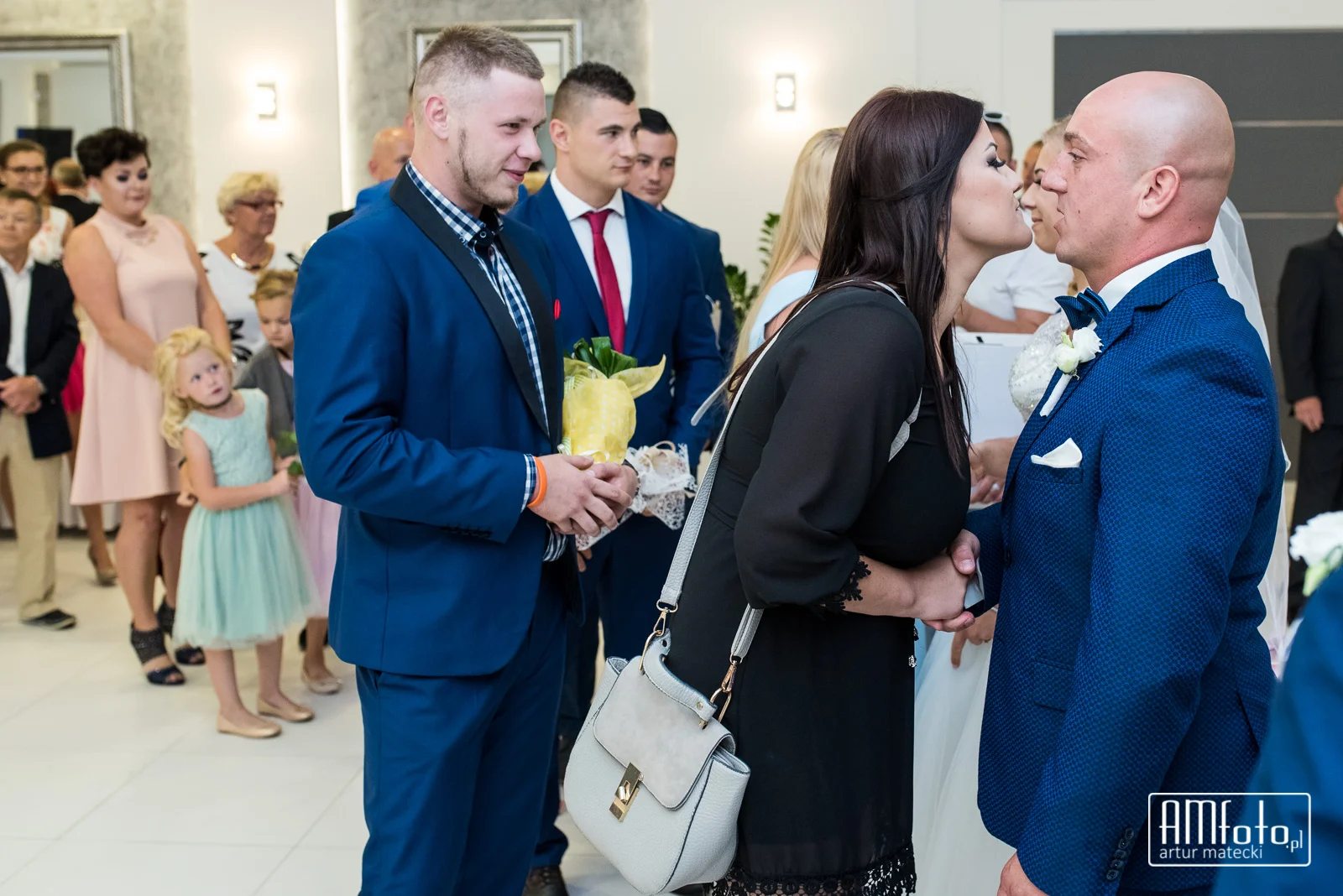 0423_Maja&Sebastian_fotoreportaz_slub_wesele_poprawiny_ostrow____www-amfoto-pl__AMF_5437.jpg