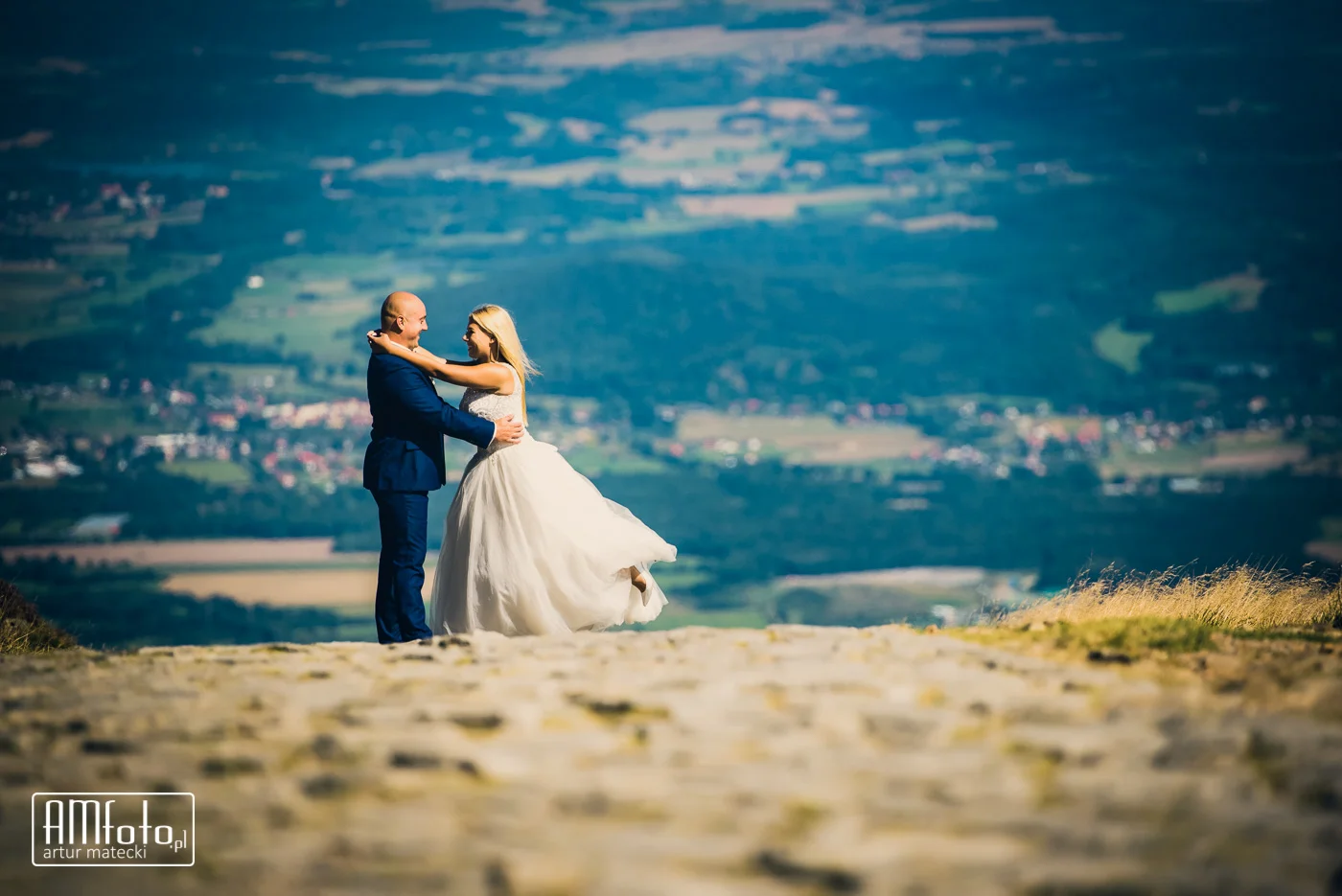 0256_Maja&Sebastian_sesja_poslubna_plener_sniezka_karpacz_czechy_pec____www-amfoto-pl__AMF_6966.jpg