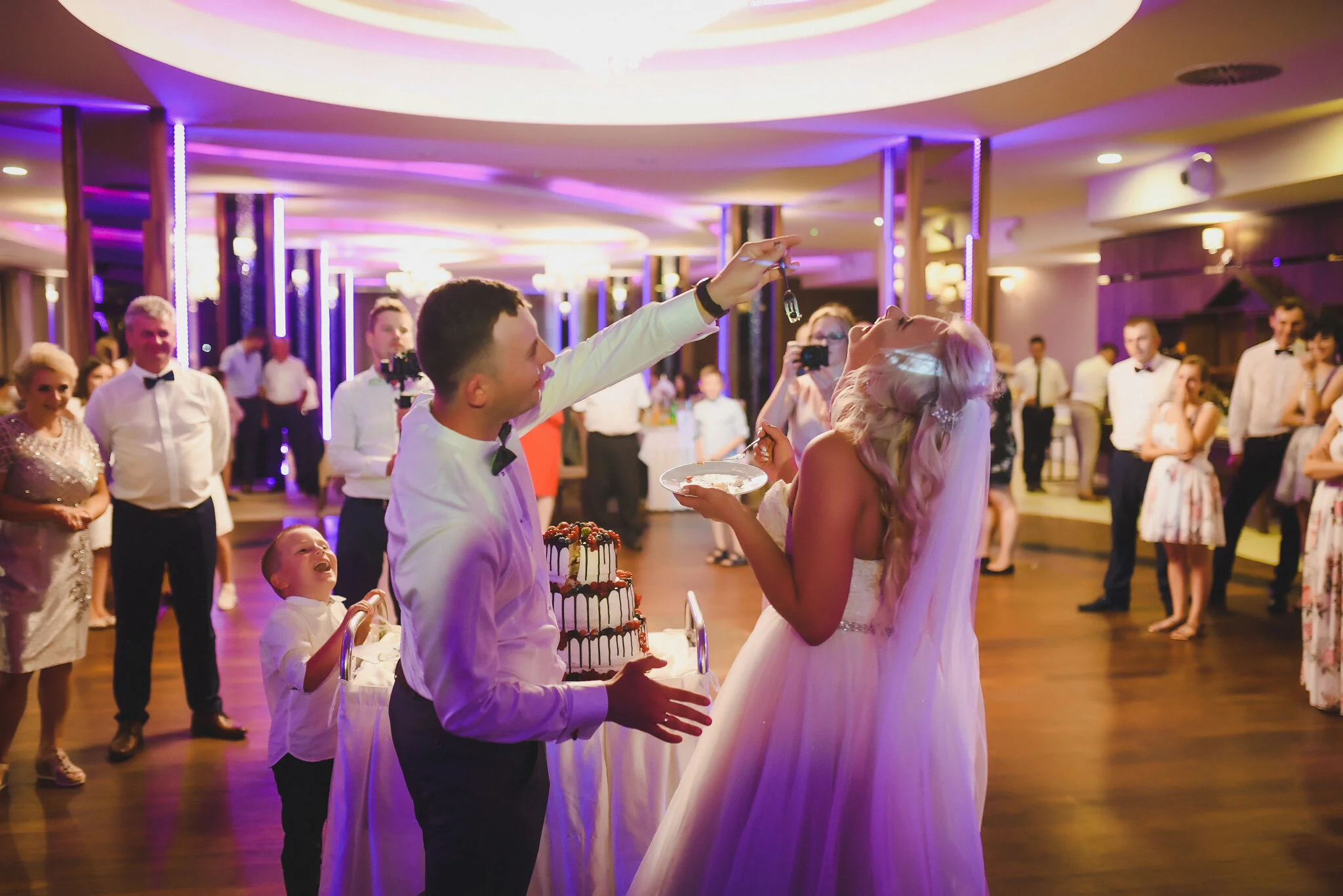 00606_Urszula&Pawel_slub_trzydnik_duzy_wesele_borownica_hotel_janow____fotografia_slubna_www_amfoto_pl_AMF_6211.jpg