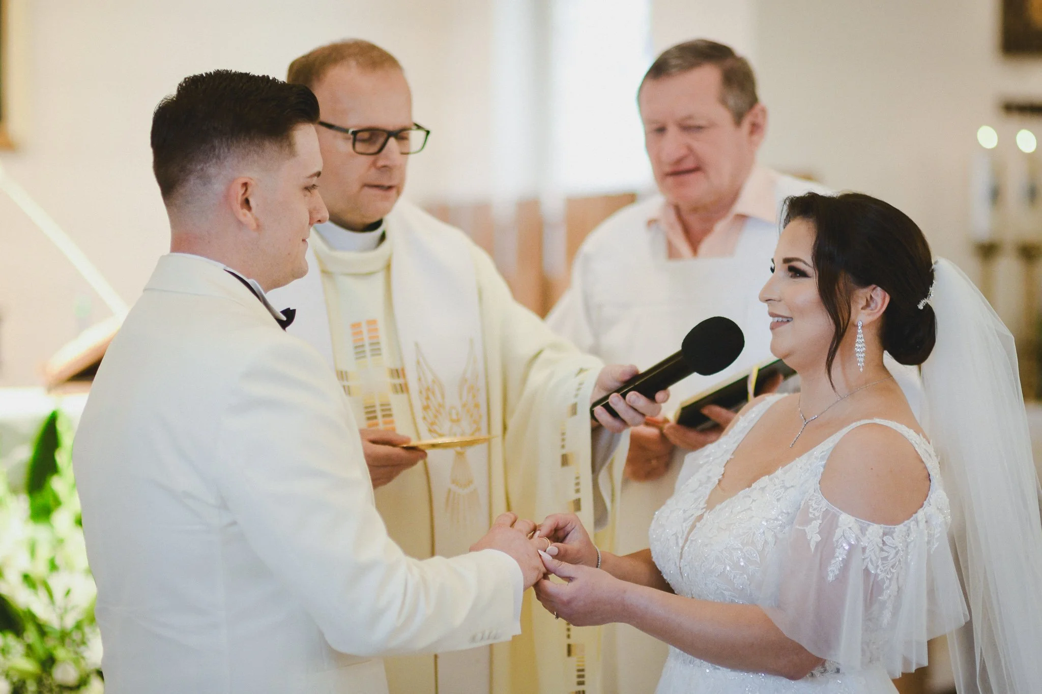 0115_Monika&Krystian_przygotowania_slubne_ceremonia_slubna__reportaz_tlokinia____fotografia_slubna_www_amfoto_pl_DSC_6065.jpg