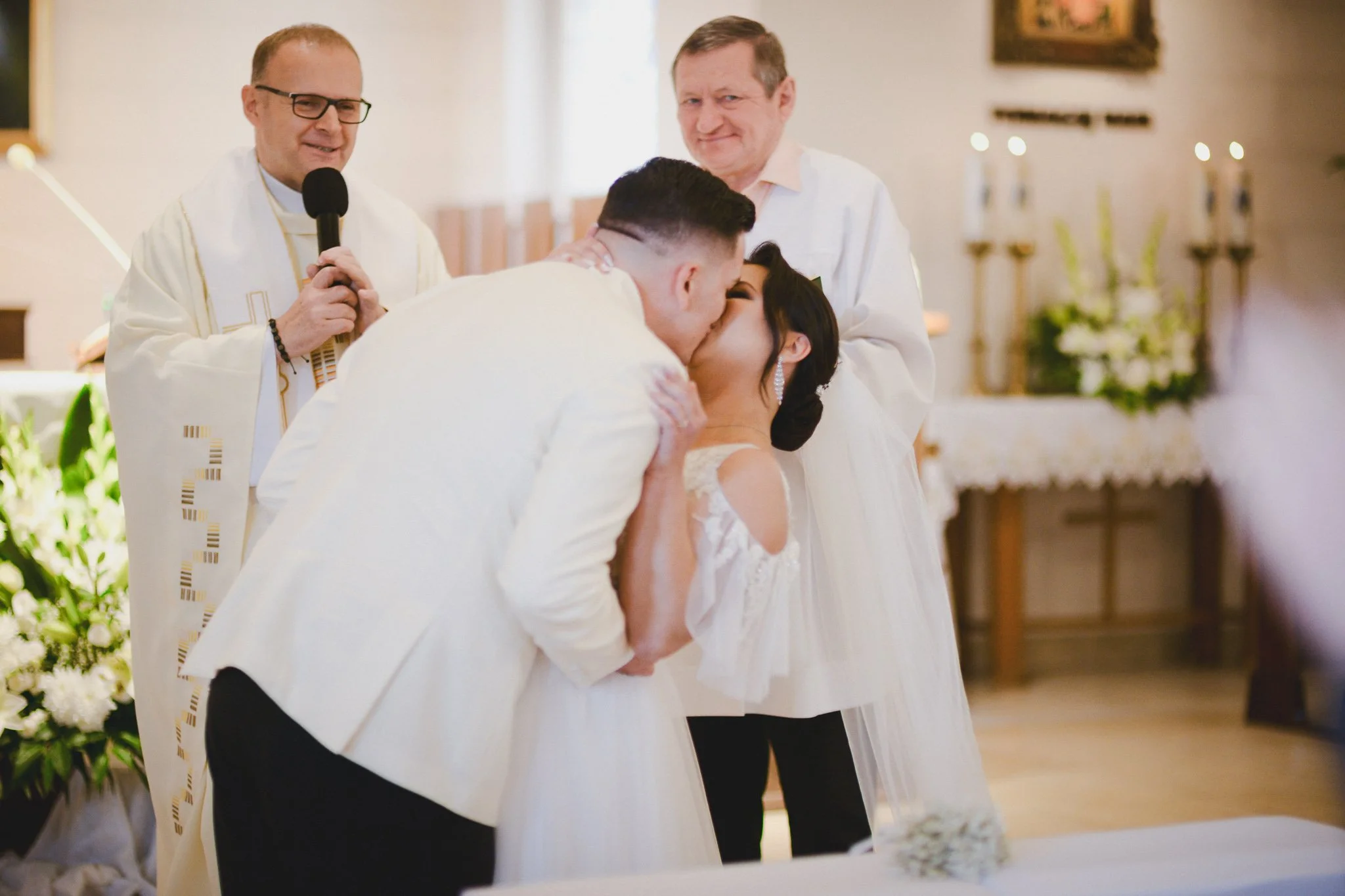 0118_Monika&Krystian_przygotowania_slubne_ceremonia_slubna__reportaz_tlokinia____fotografia_slubna_www_amfoto_pl_DSC_6086.jpg