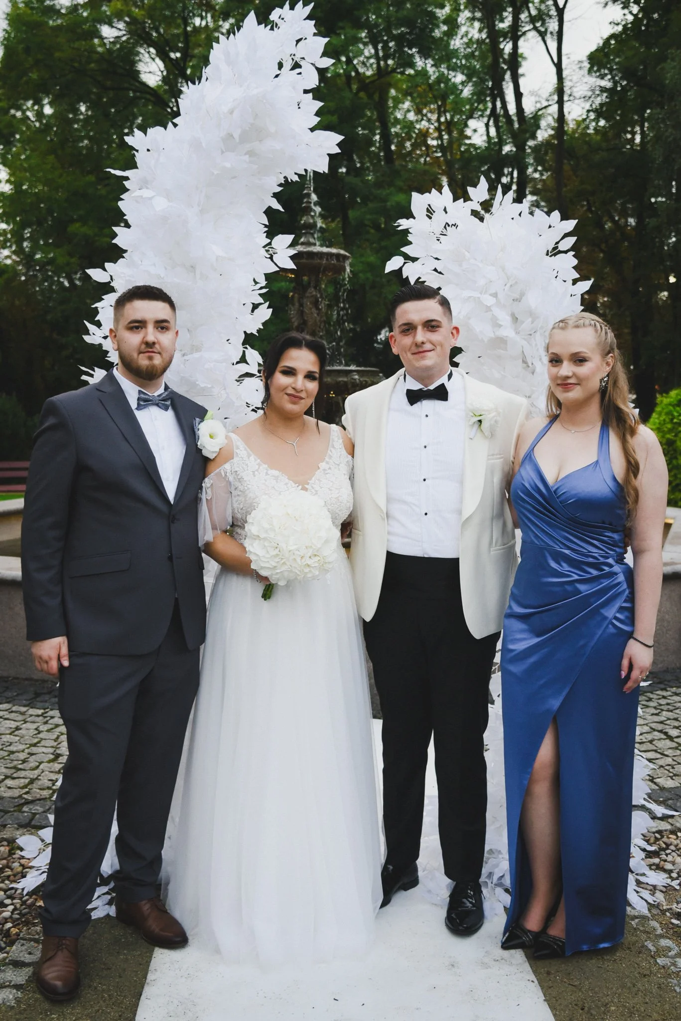 0281_Monika&Krystian_przygotowania_slubne_ceremonia_slubna__reportaz_tlokinia____fotografia_slubna_www_amfoto_pl_DSC_5044.jpg