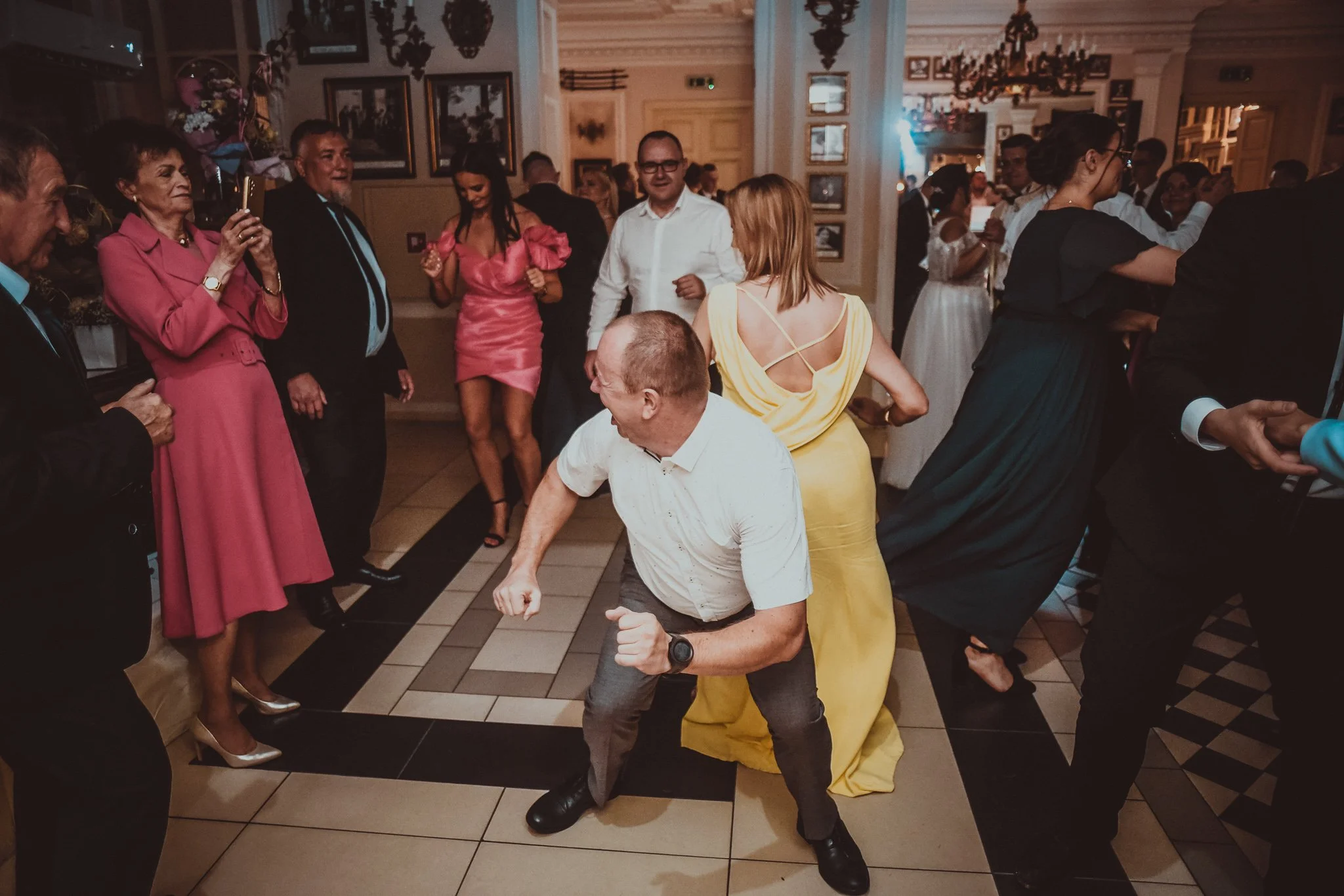 0339_Monika&Krystian_przygotowania_slubne_ceremonia_slubna__reportaz_tlokinia____fotografia_slubna_www_amfoto_pl_DSC_5248.jpg