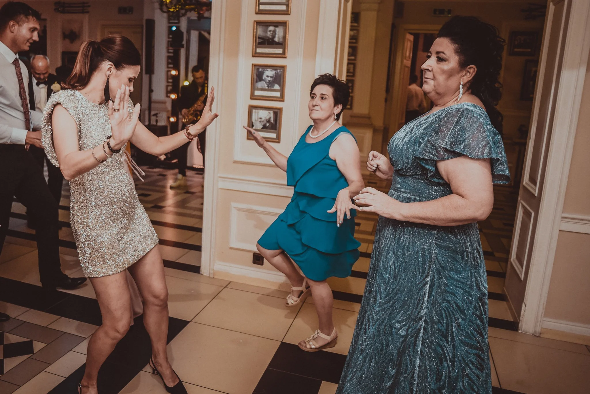 0342_Monika&Krystian_przygotowania_slubne_ceremonia_slubna__reportaz_tlokinia____fotografia_slubna_www_amfoto_pl_DSC_5261.jpg