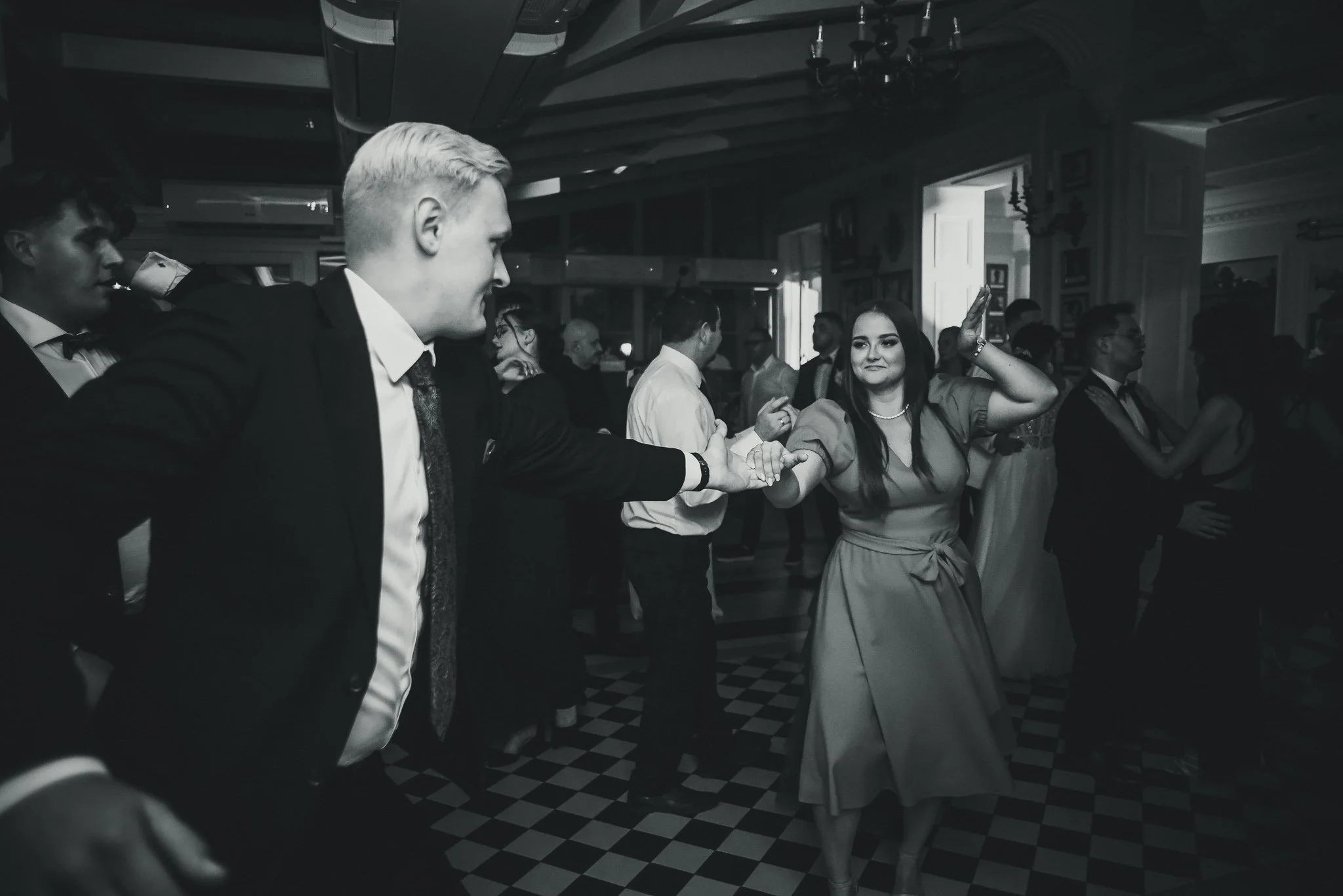 0343_Monika&Krystian_przygotowania_slubne_ceremonia_slubna__reportaz_tlokinia____fotografia_slubna_www_amfoto_pl_DSC_5263.jpg