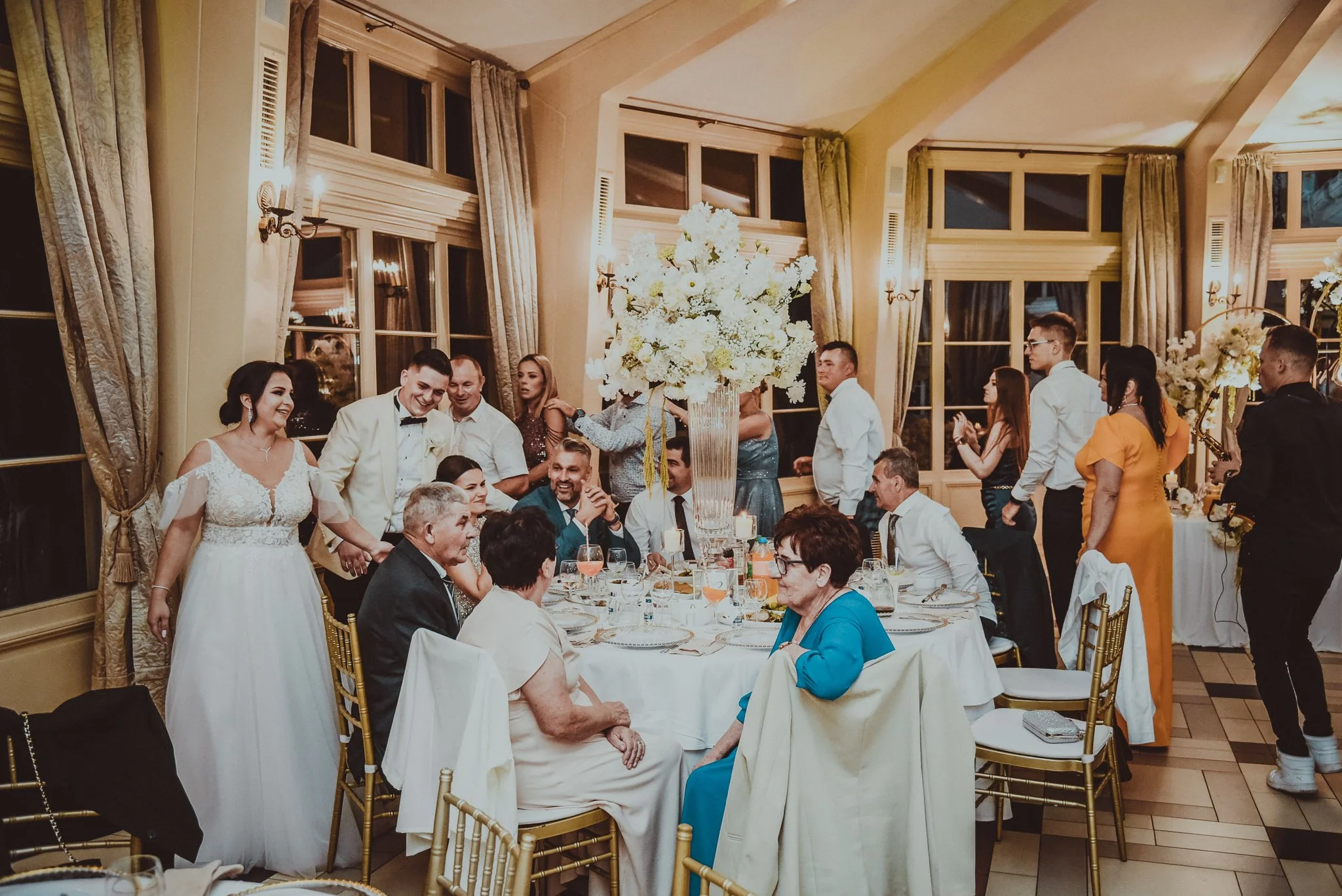 0367_Monika&Krystian_przygotowania_slubne_ceremonia_slubna__reportaz_tlokinia____fotografia_slubna_www_amfoto_pl_DSC_5355.jpg