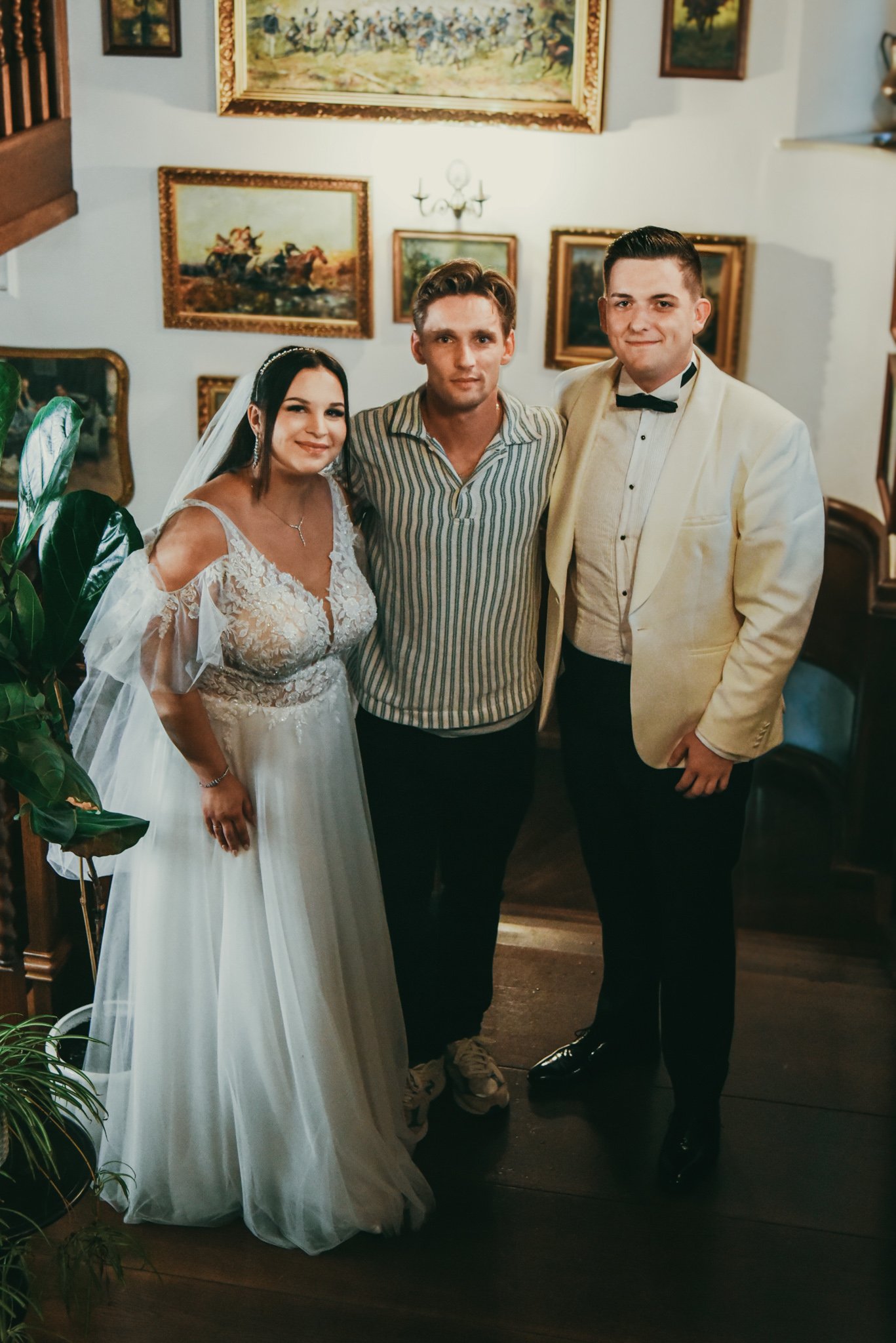 0022_Monika&Krystian_plener_slubny_tlokinia_palac_____fotografia_slubna_www_amfoto_pl_DSC_5895.jpg