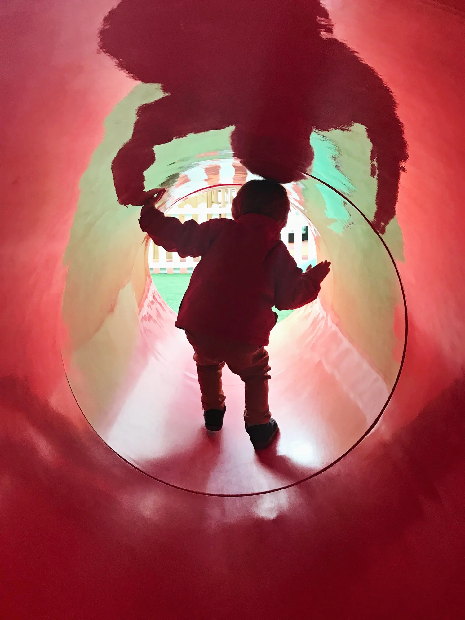 red_tunnel_0025.jpg