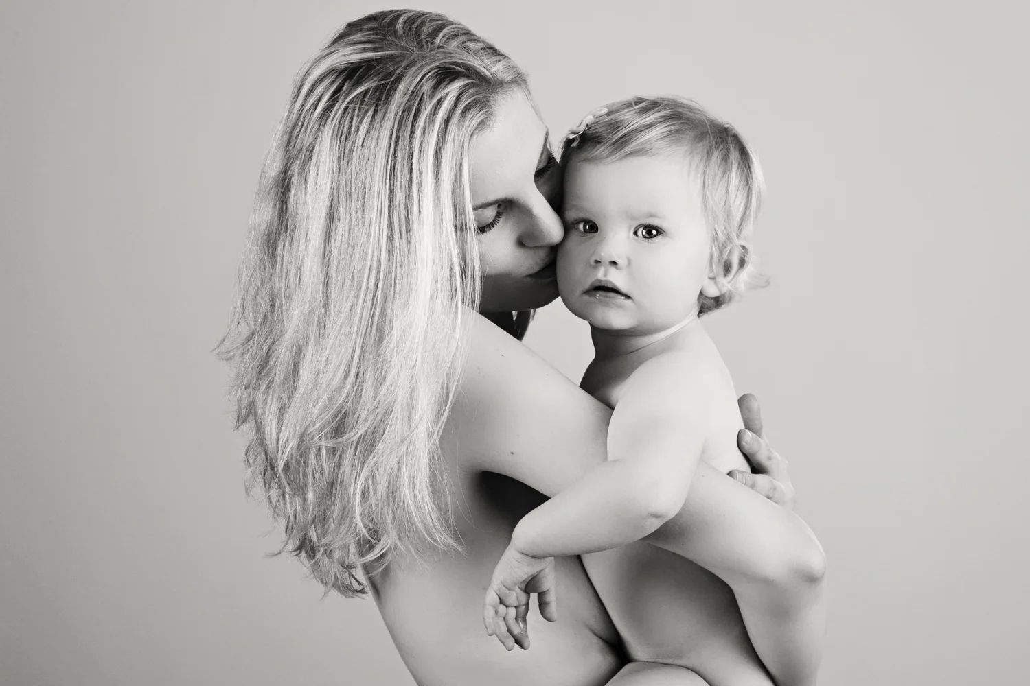 arabella_0727_bw2.jpg