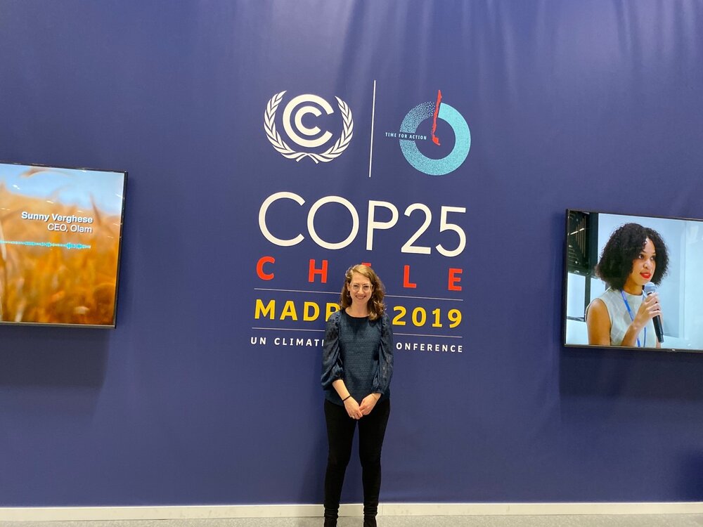 Becca Wolfson posing in the conference hall, IFEMA - Feria de Madrid.