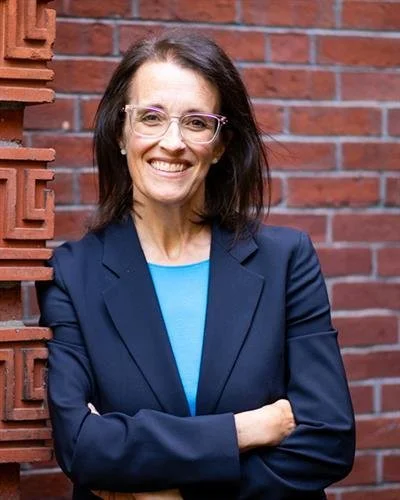 Kelly Sims Gallagher