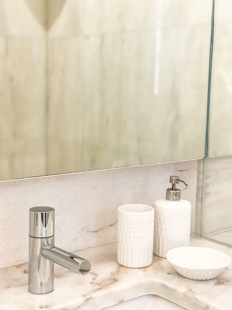 wc1.jpg