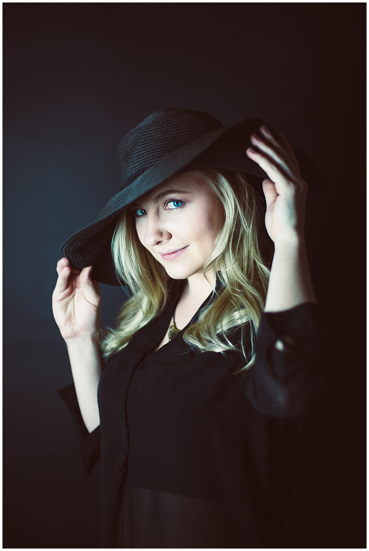 Black hat- fashion photoshoot