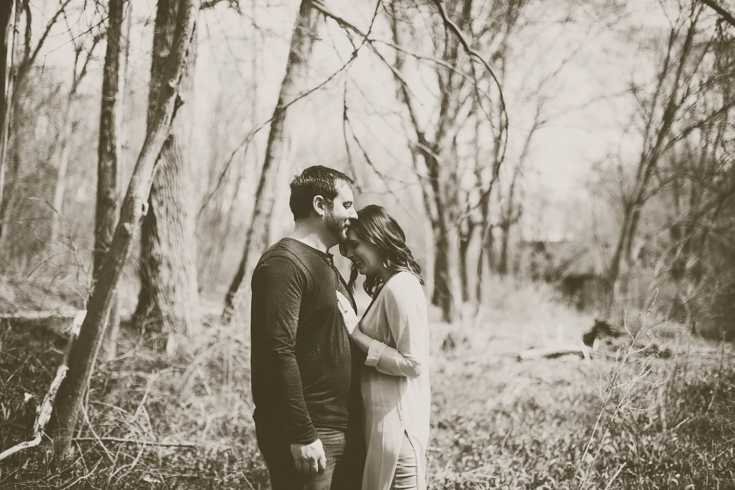 Midwest Woods Engagment Photos_0019.jpg