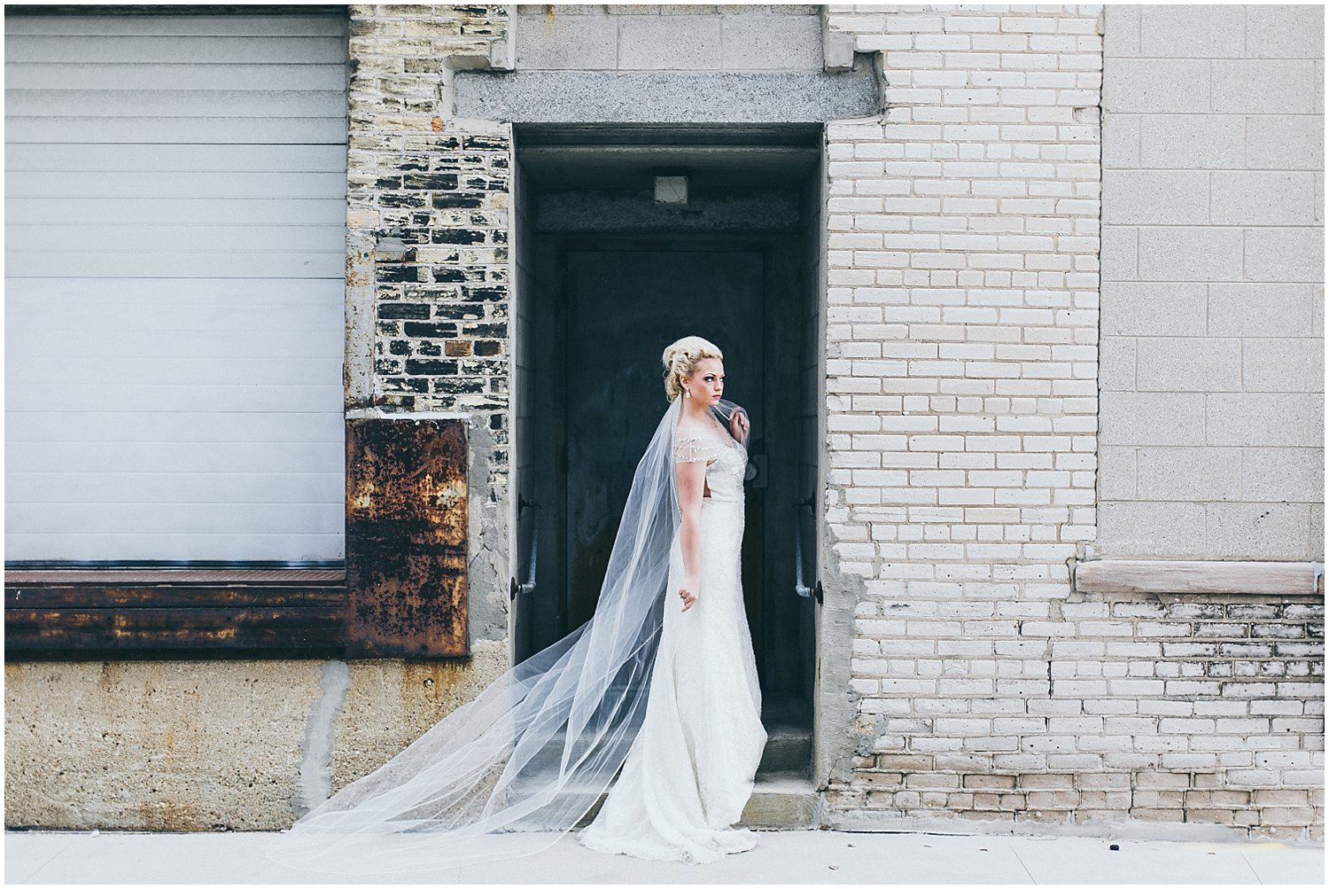 UrbanBridalPortrait_0039.jpg