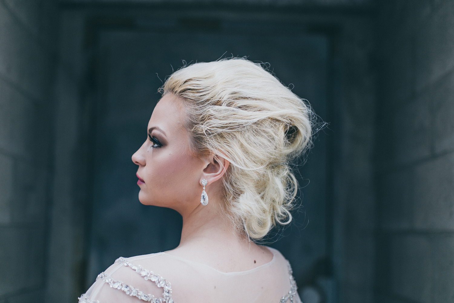 UrbanBridalPortrait-1048.jpg