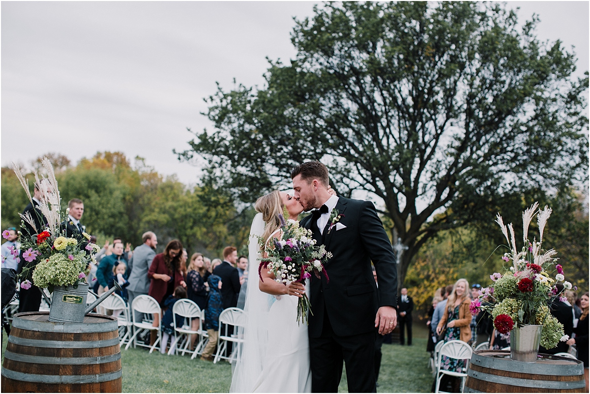 The Yard Weddings Moorhead MN