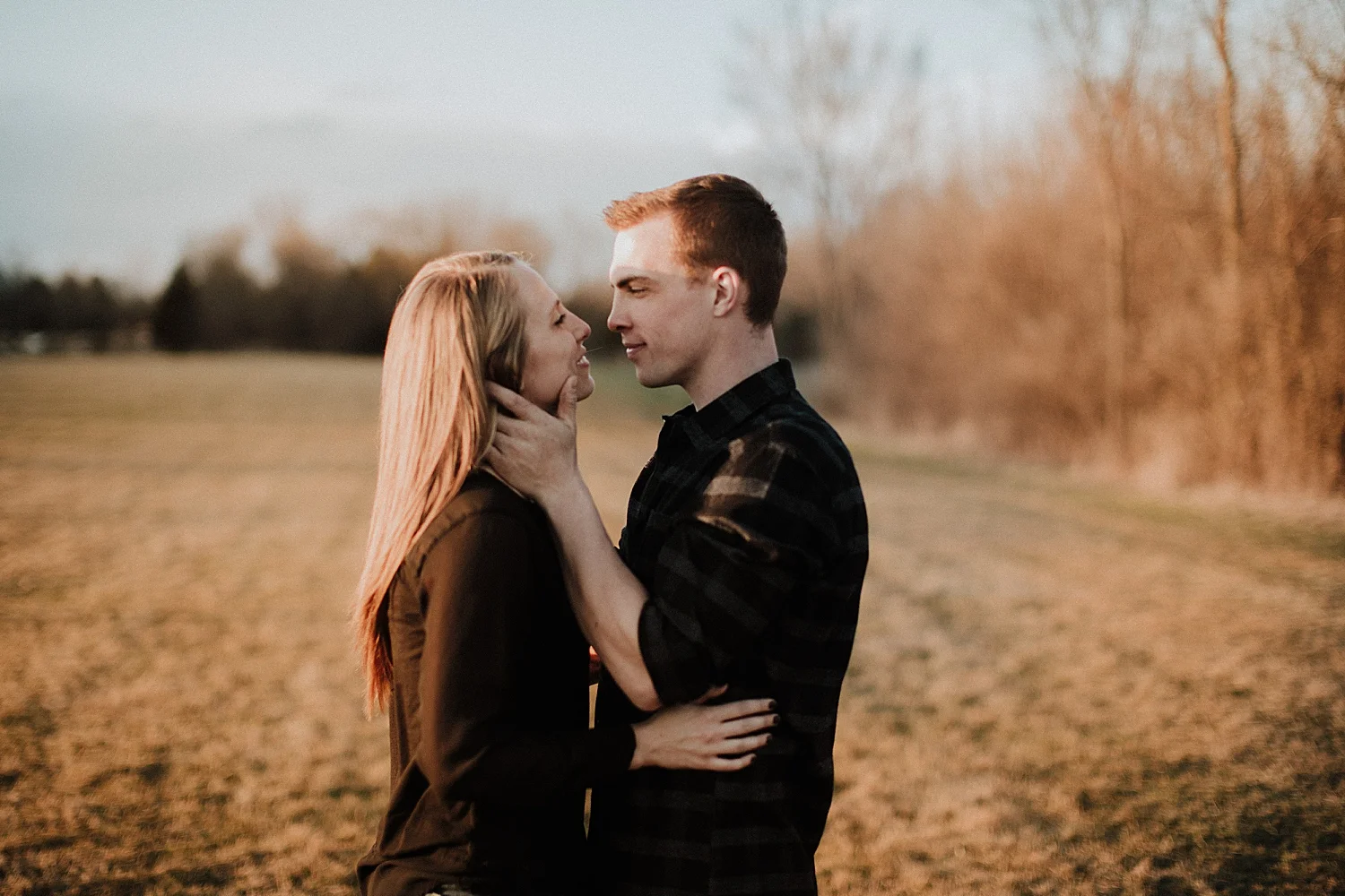 candid-engagement-session_0014.jpg