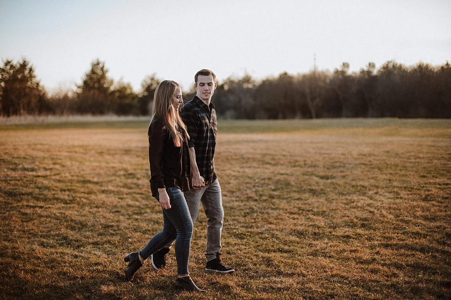 candid-engagement-session_0022.jpg