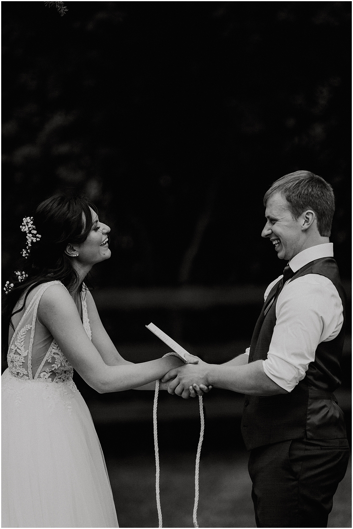 colorful-vibrant-rustic-manor-wedding_0030.jpg