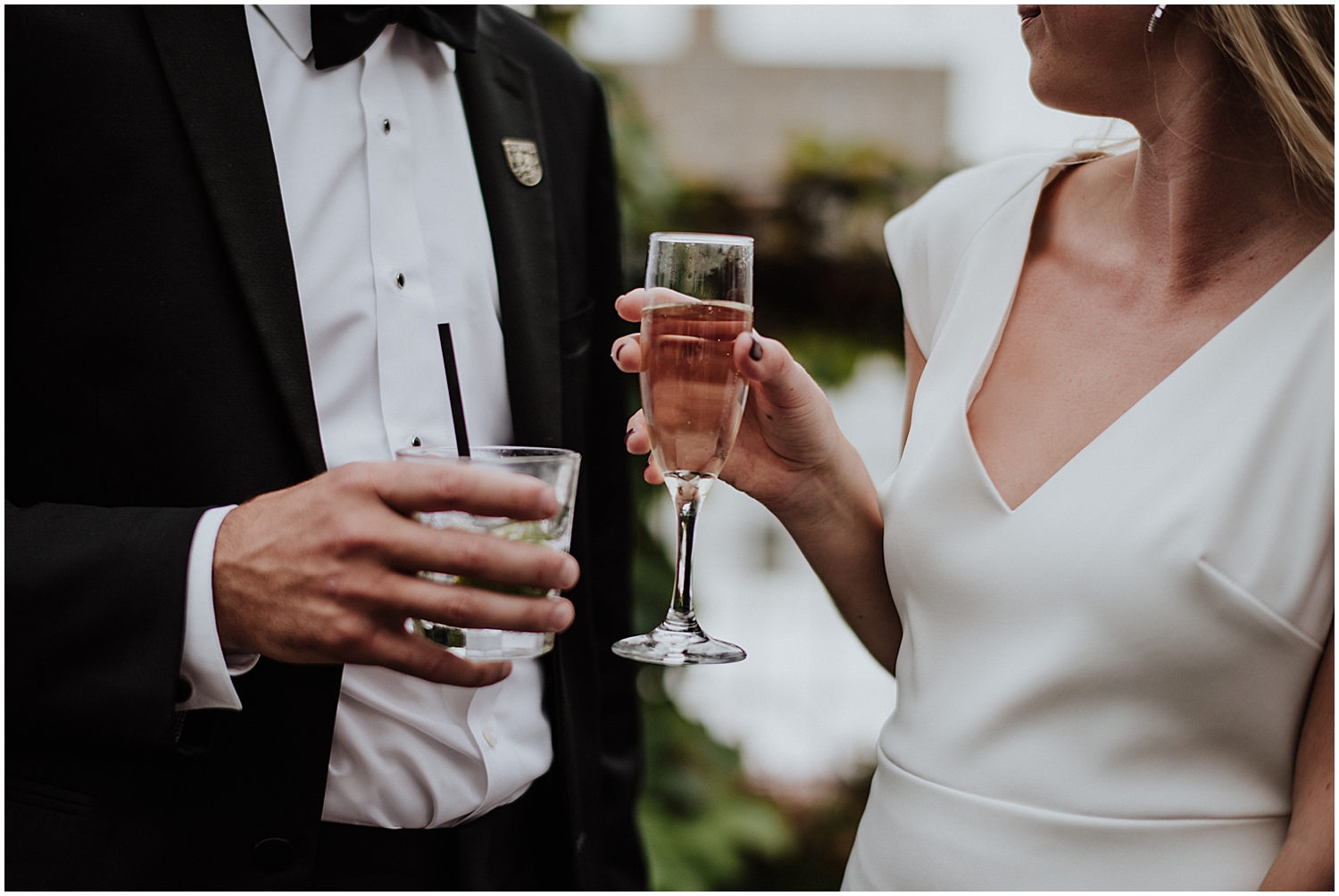 modern-atrium-wedding_0039.jpg