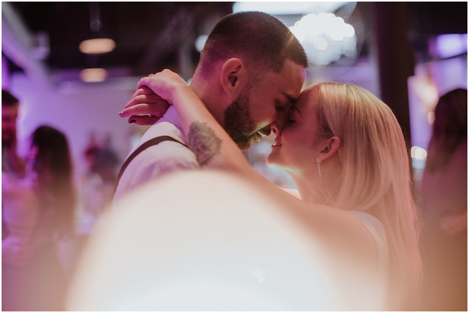 modern-atrium-wedding_0087.jpg