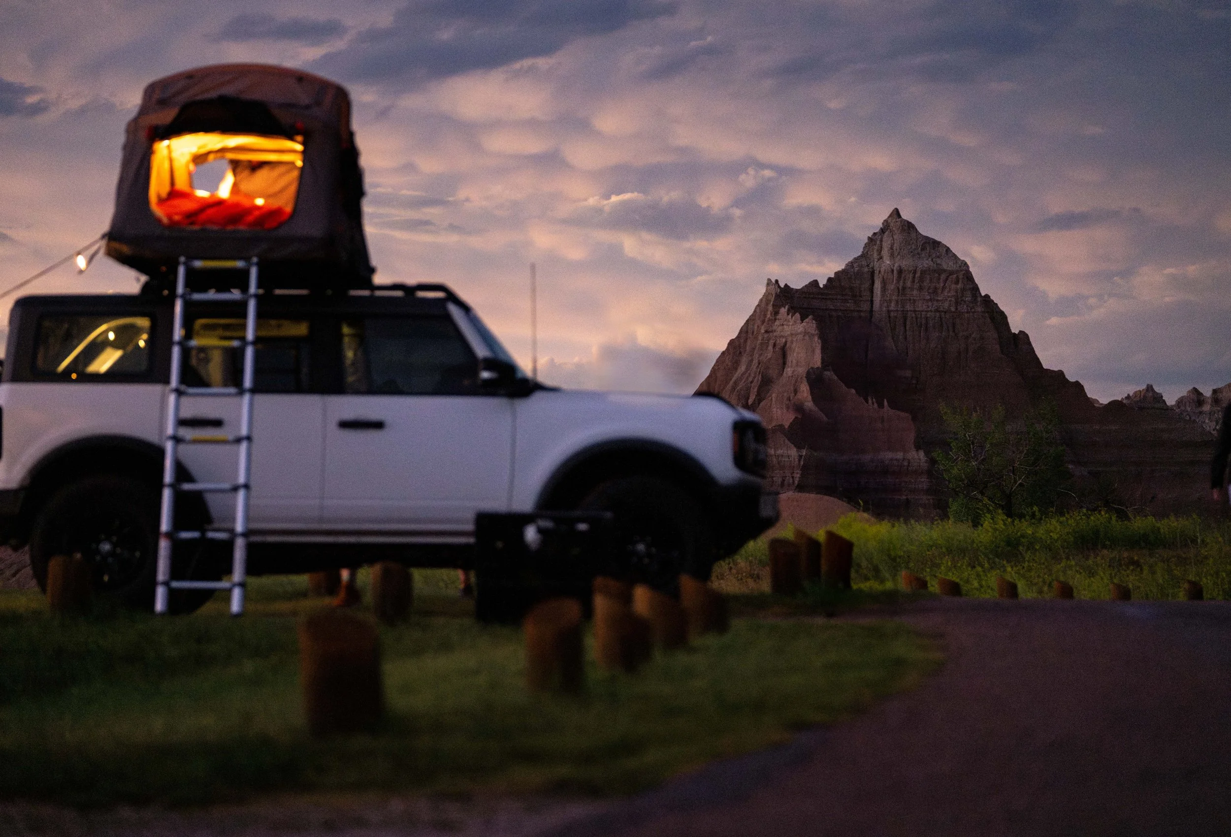 Badlands-CarCamping-20240616-ByronBanasiak-140_1.jpg