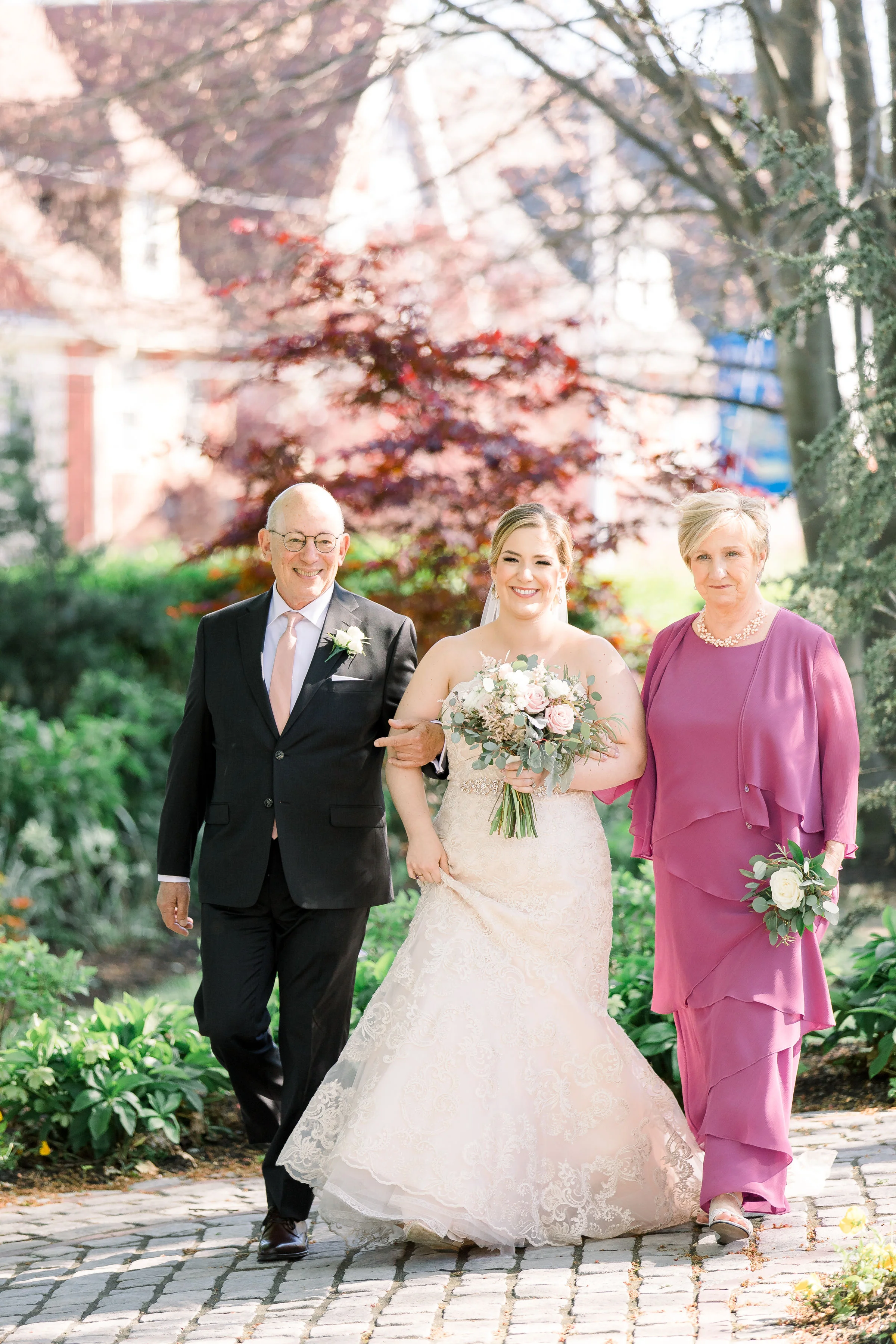 Helen+MarquesMarried438.jpg