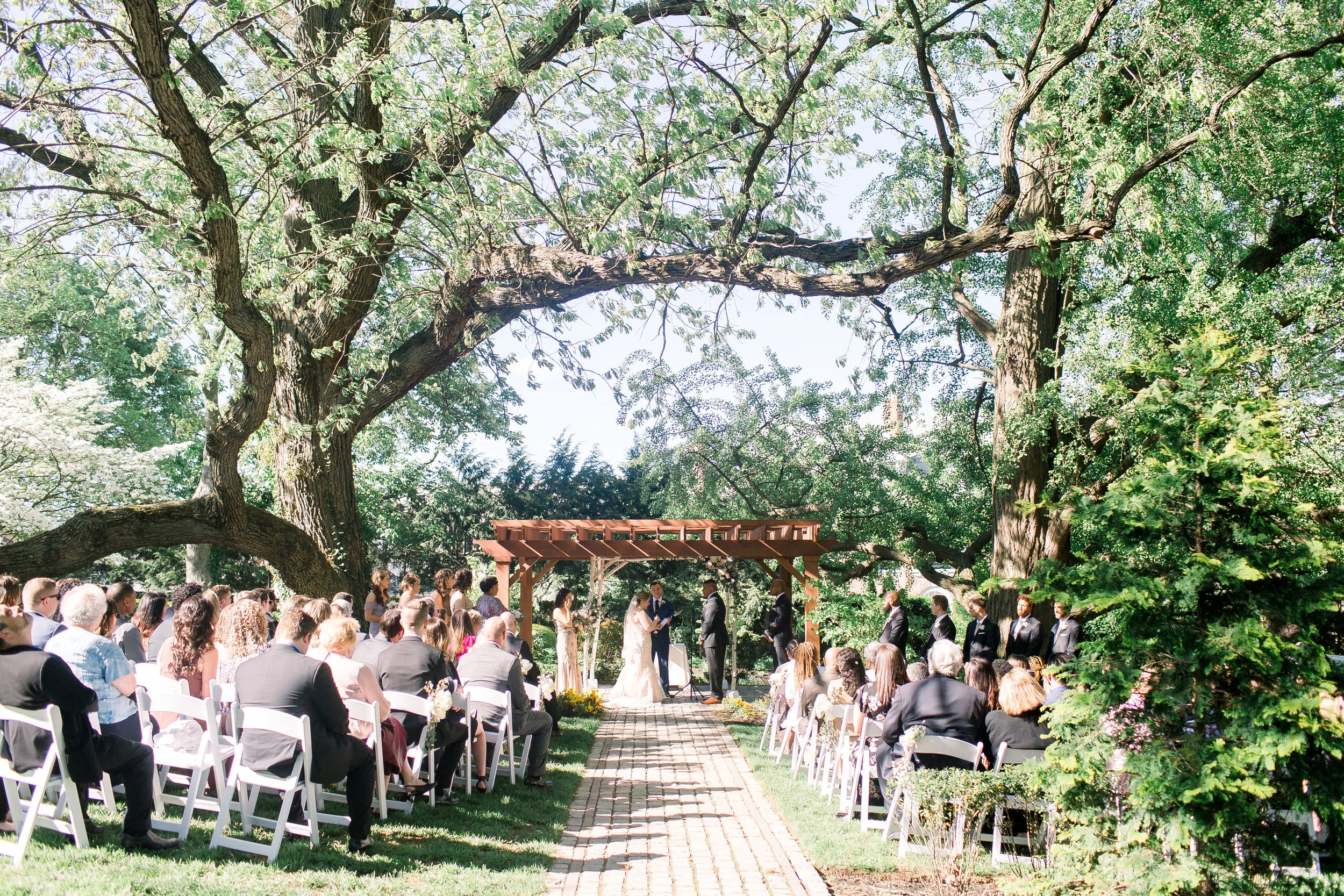 Helen+MarquesMarried527.jpg