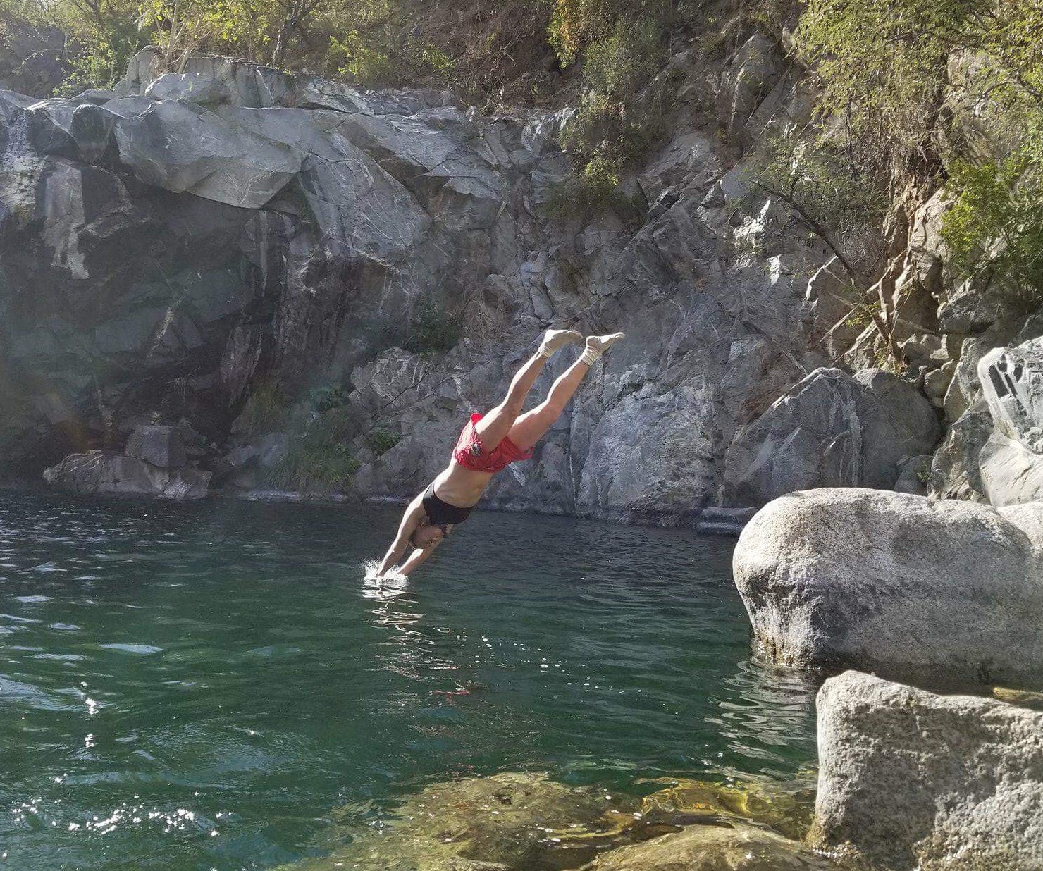 Michelle demonstrates how to cool off in good style.