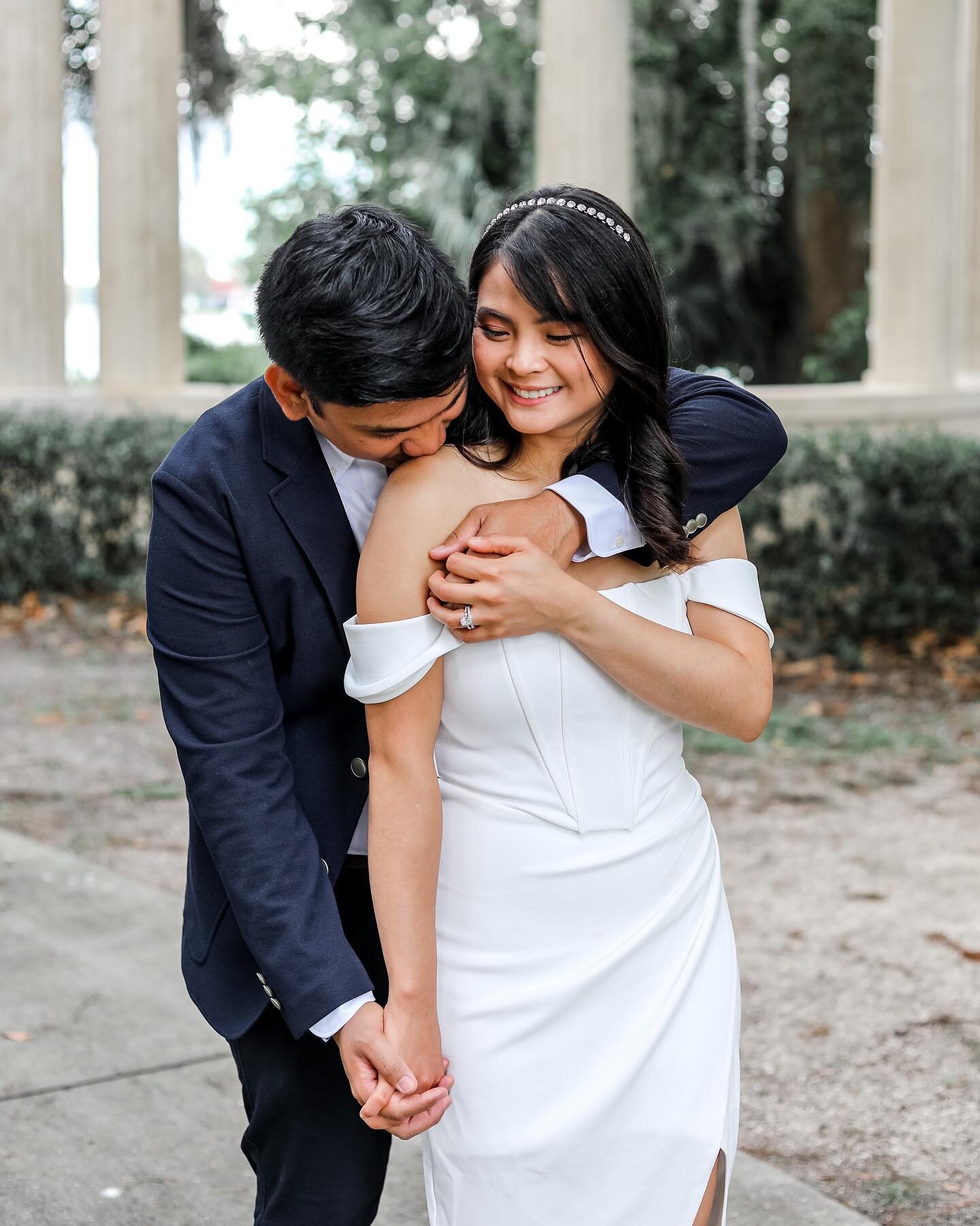 It&rsquo;s almost the weekend! What are your plans?

.
.
.
#honeywoodphoto #orlandowedding #floridawedding #winterparkwedding #orlandoweddingphotographer #winterparkweddingphotographer #floridaweddingphotographer #enchantingbarn #theacreorlando #mait