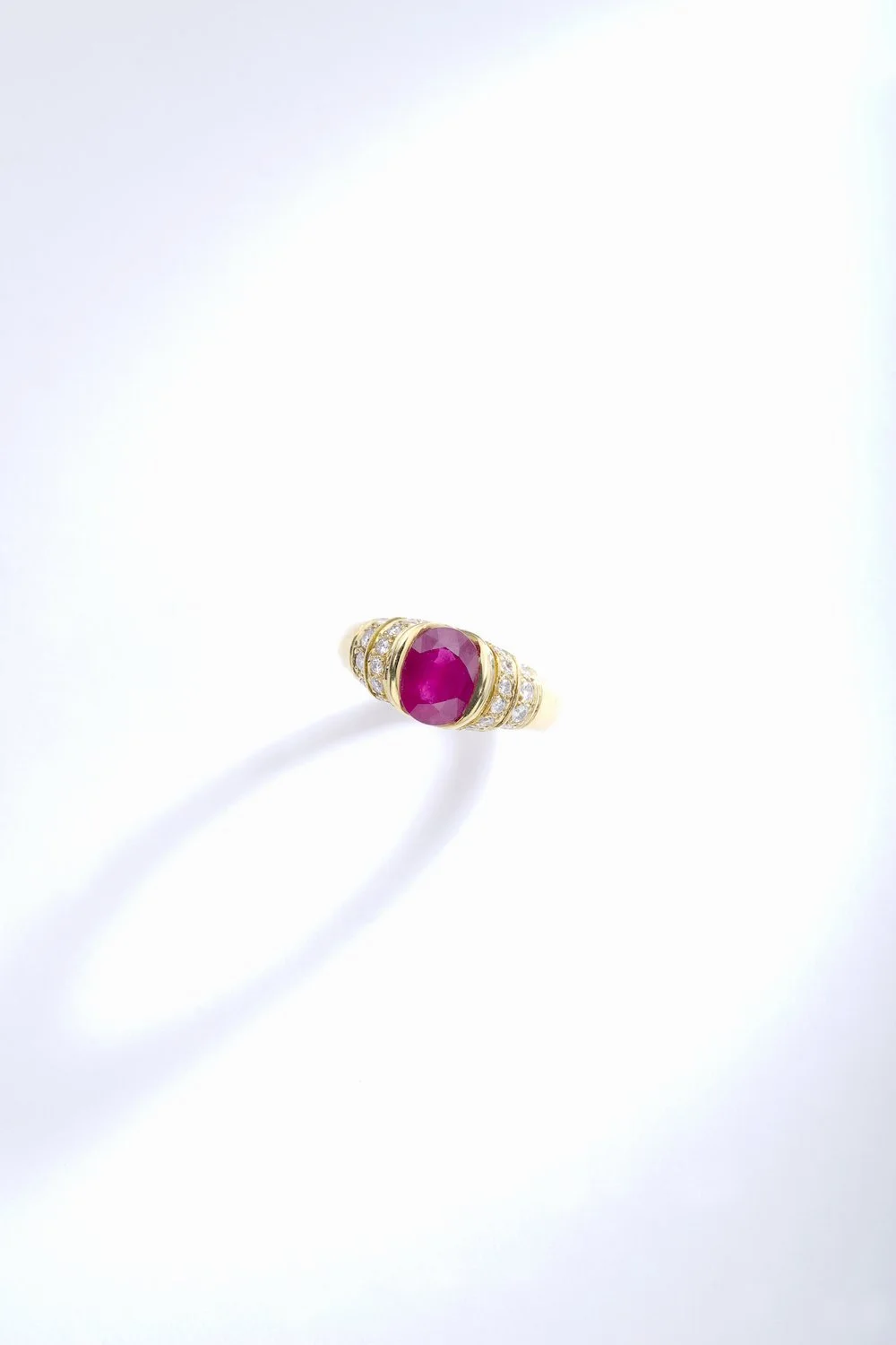 Iskenderian_Ring_Ruby_Diamond_Gold_org.jpeg