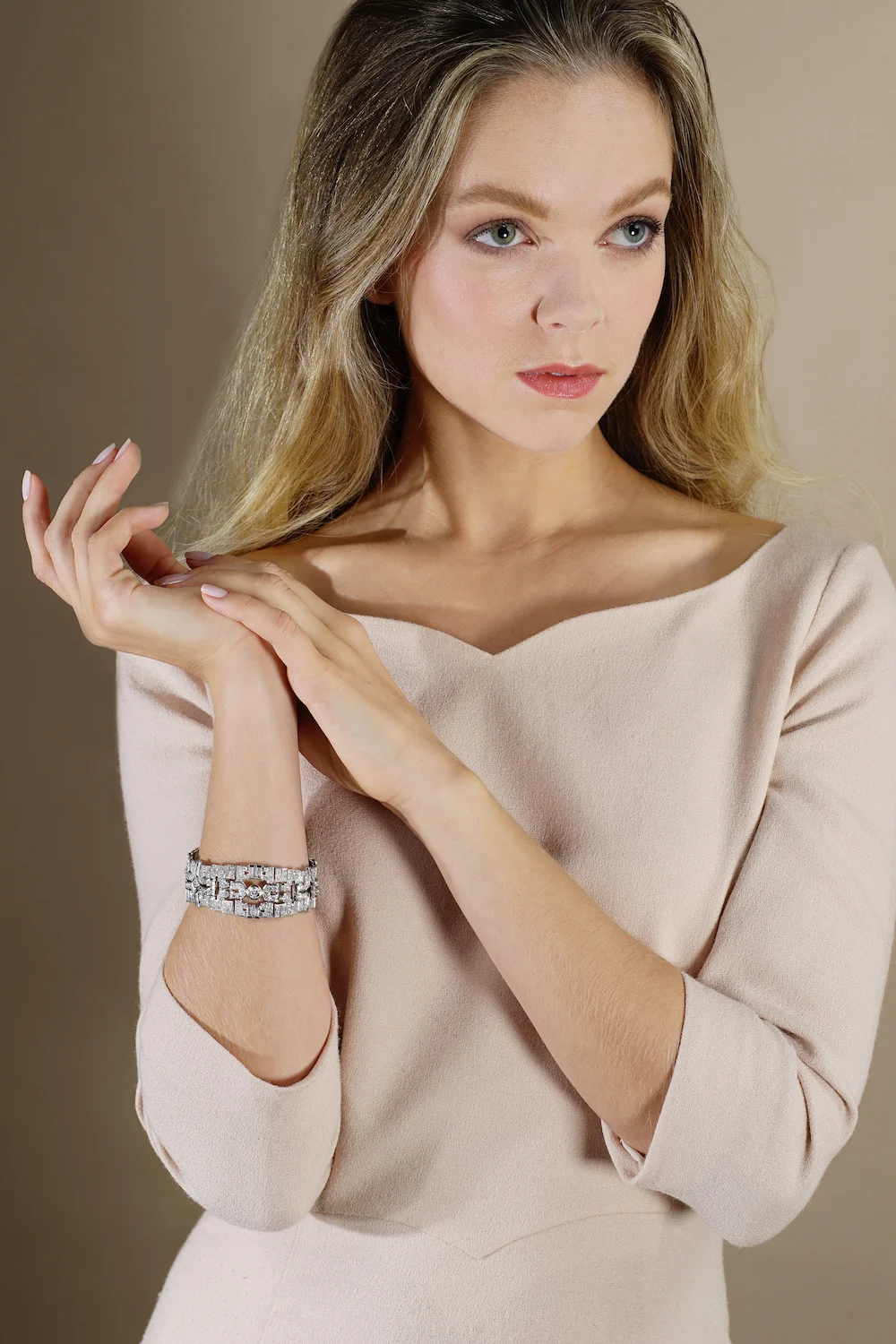 Iskenderian Bracelet Art Deco Diamond Platinum.jpeg