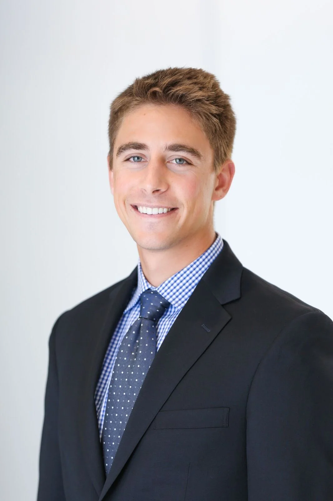 Voit Headshots close up.7-17-4.jpg