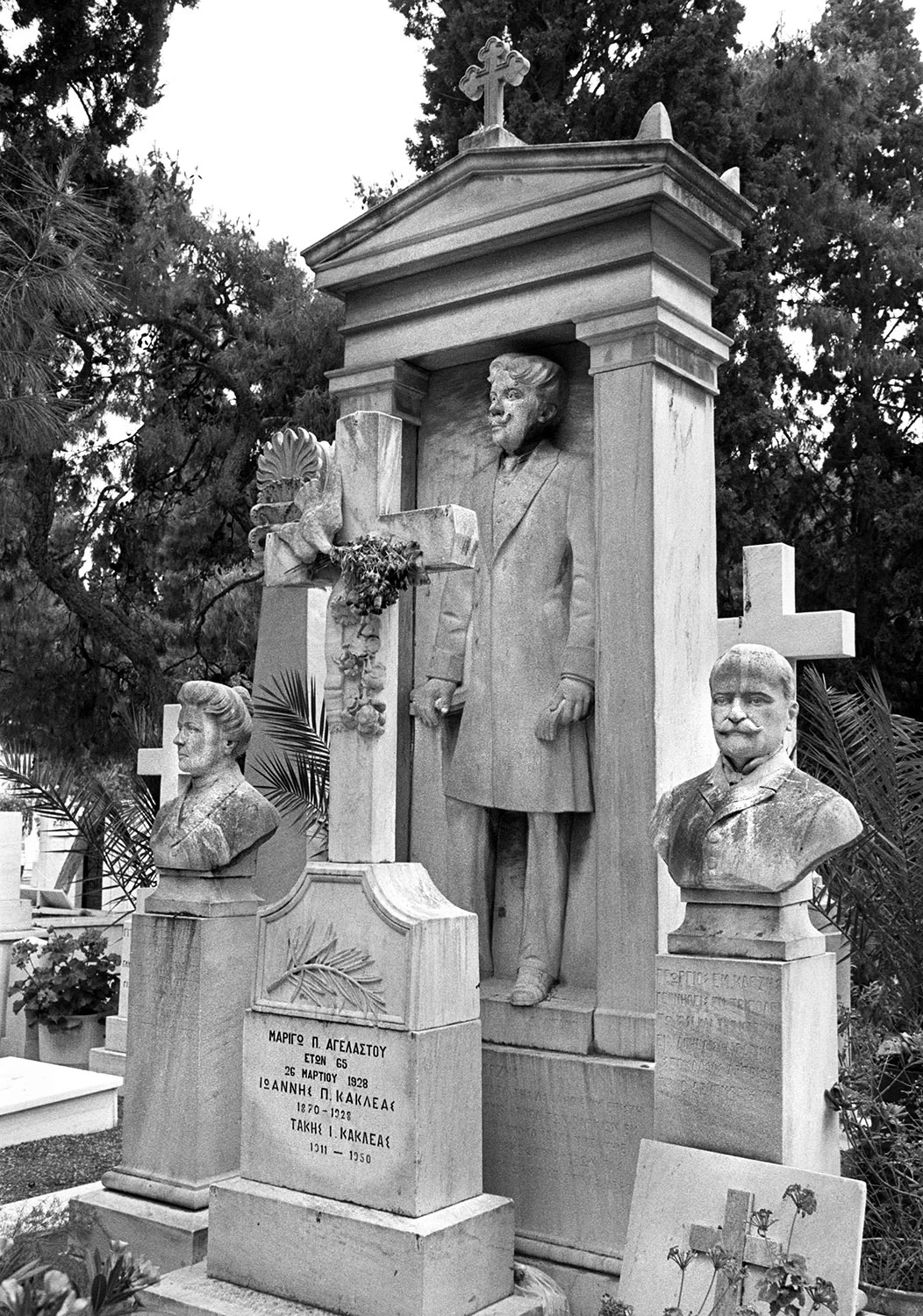 athens graves 7 ws.jpg