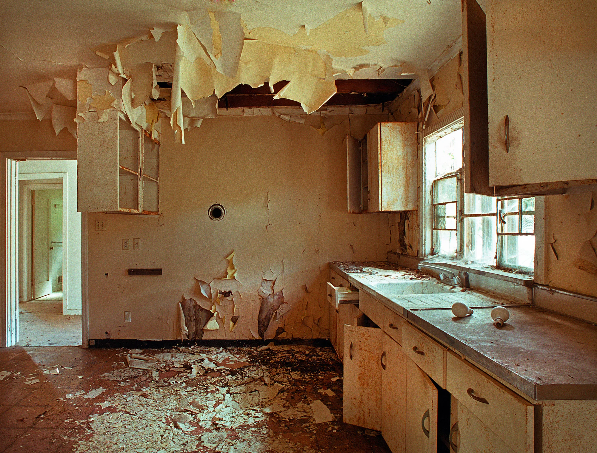 shp yrd old house 2 med.jpg