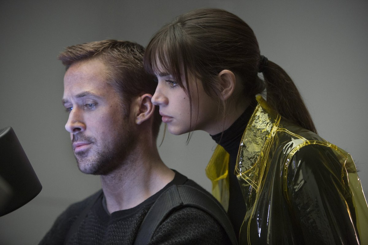 blade-runner-2049-poster.jpg