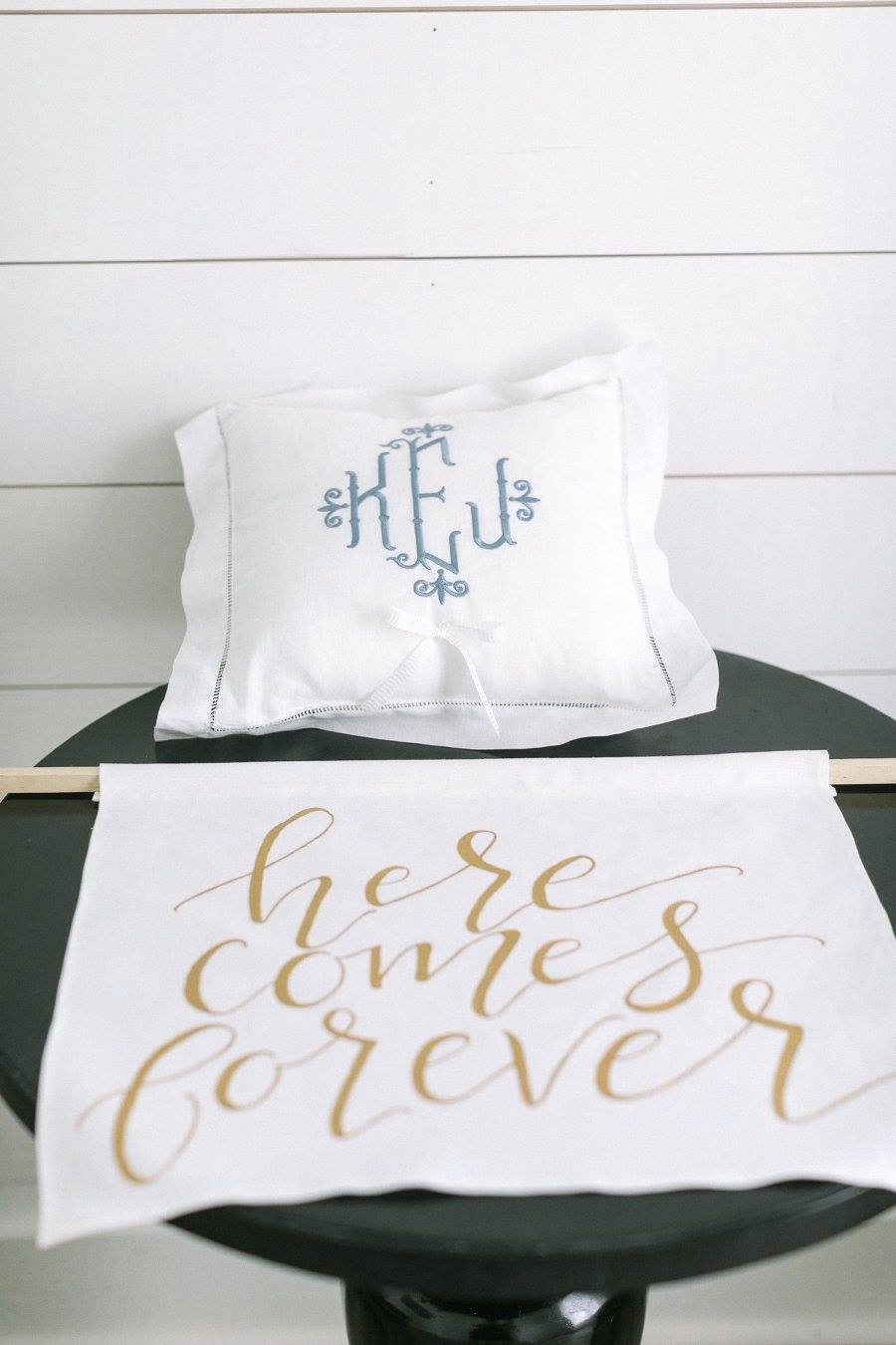 Canvas Flower Girl Sign (photo: Ellen Ashton)