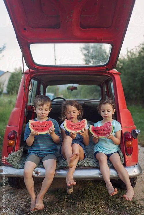 eatingwatermelong.jpg