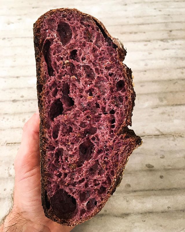 Our purple/black corn sourdough. Purple/black cornmeal/flour with smoked chili flake. @janethebakery #janethebakery #sourdough #purplecorn #blackcorn #bread #purple